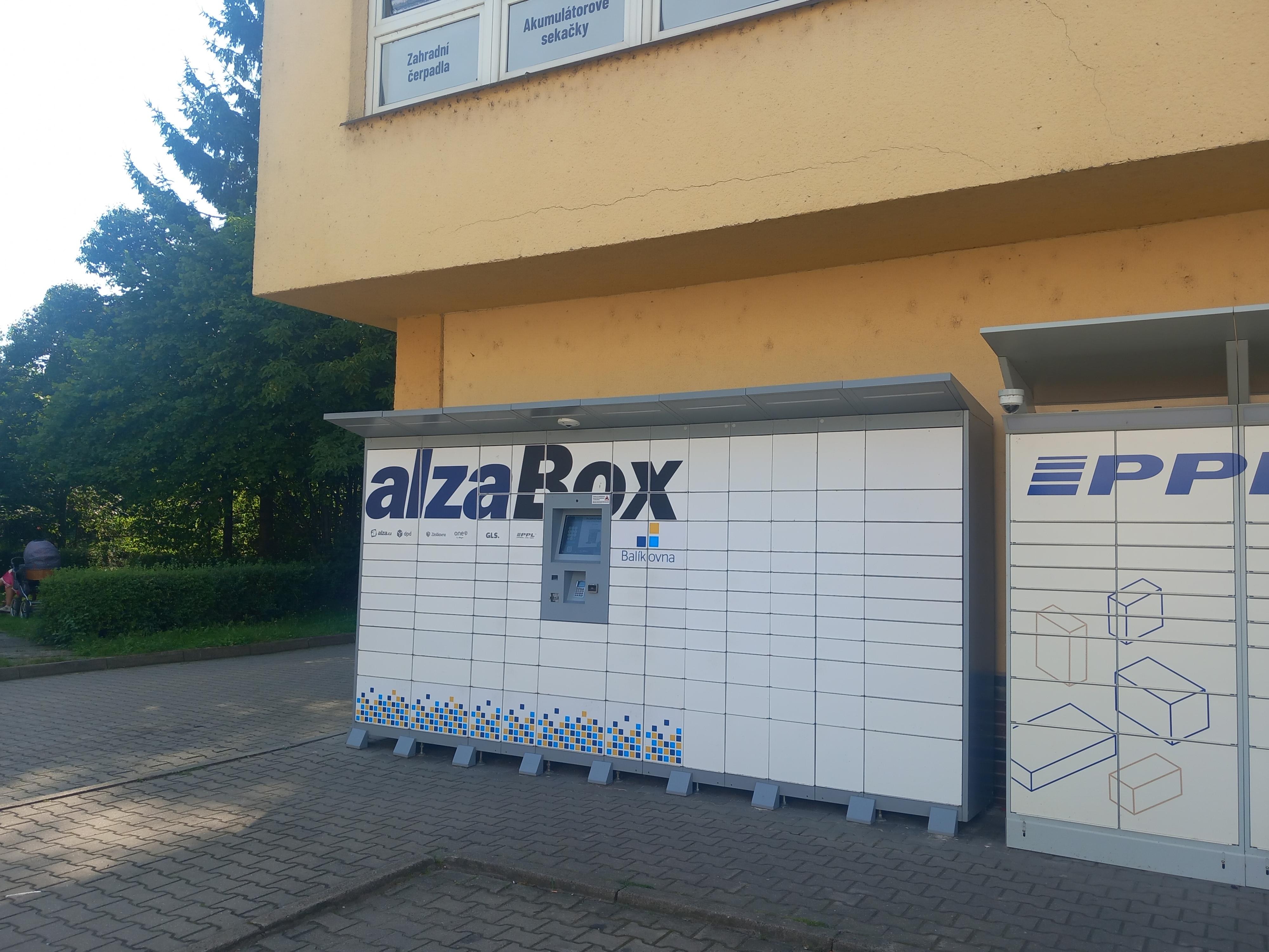 AlzaBox
