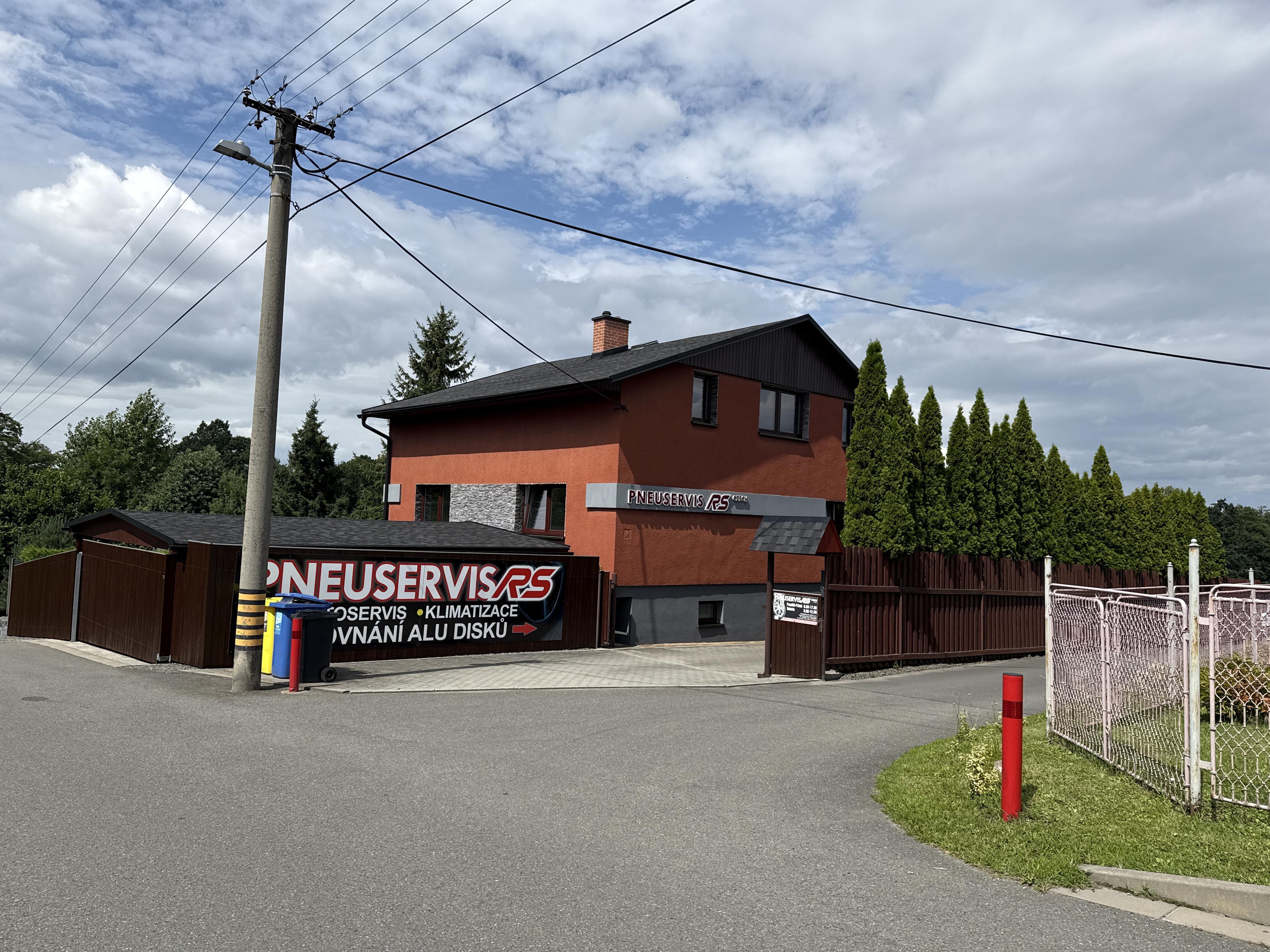 PNEUSERVIS RS CZECH s.r.o.