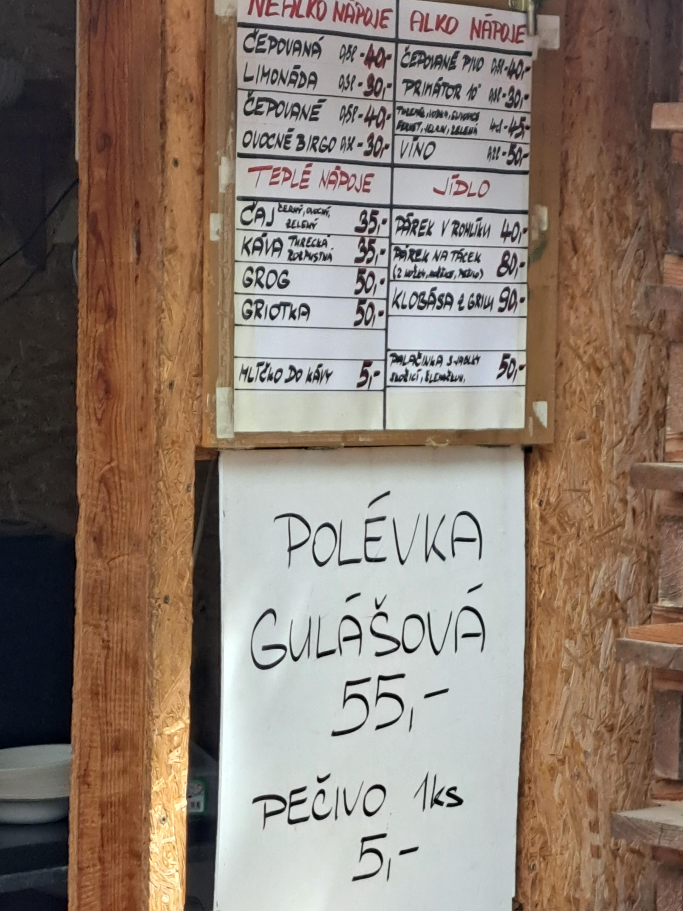Občerstvení u rozhledny Bára foto 3