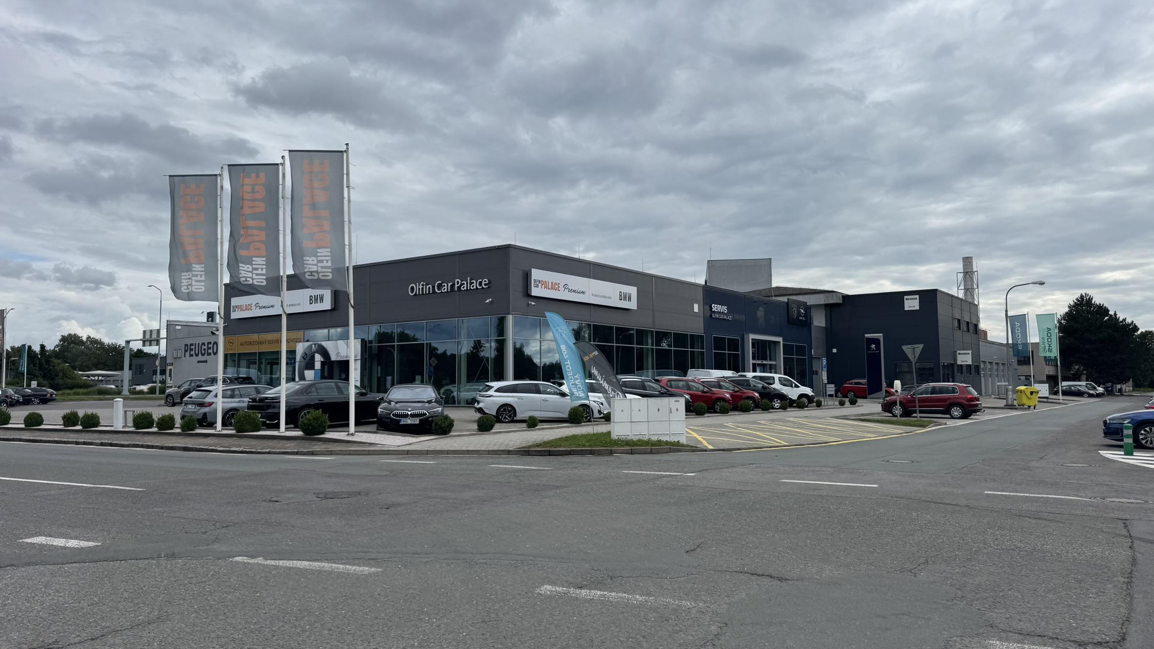 Olfin Car Palace s.r.o. - Peugeot foto 5