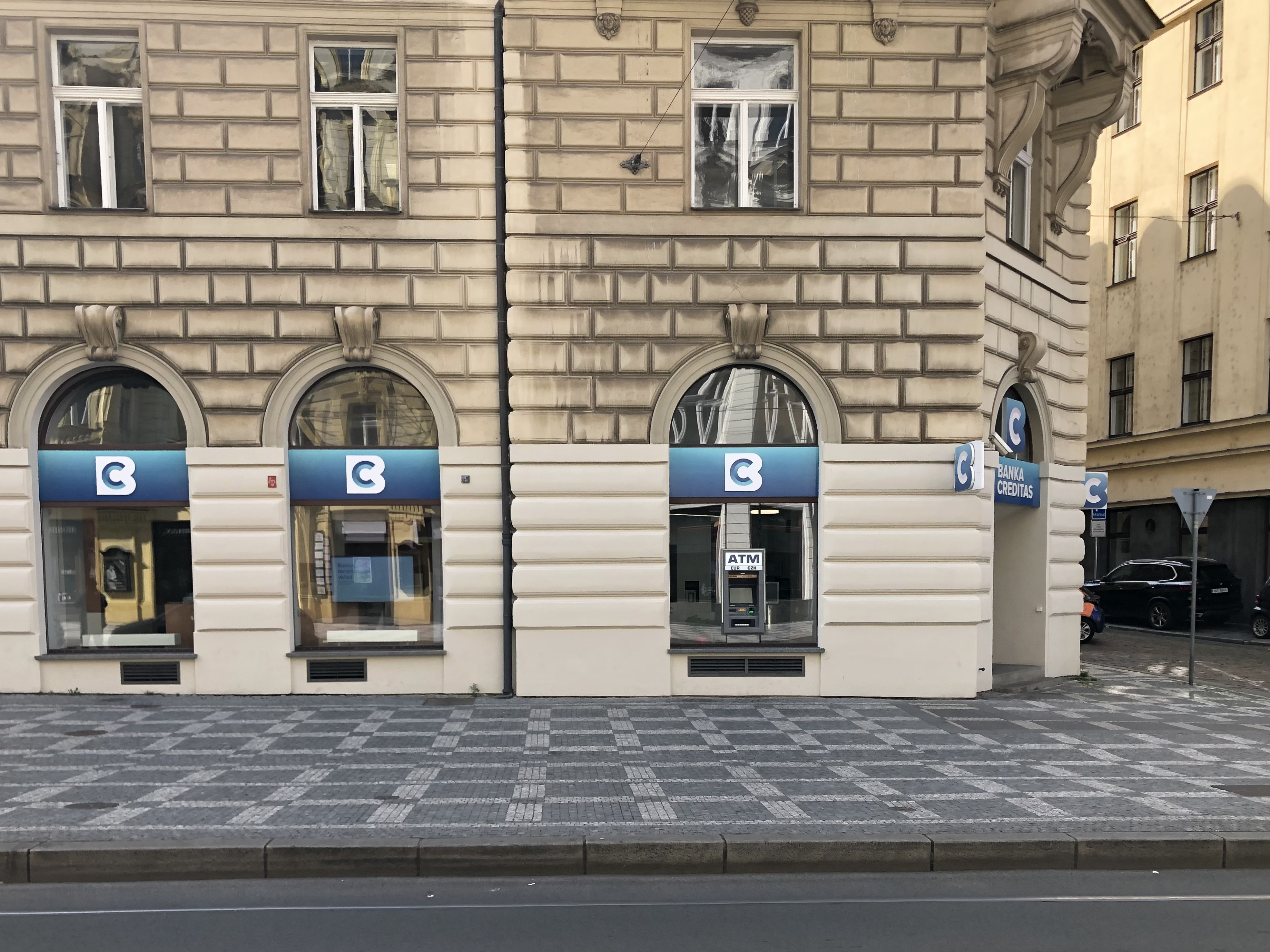 Banka CREDITAS, a.s. foto 4