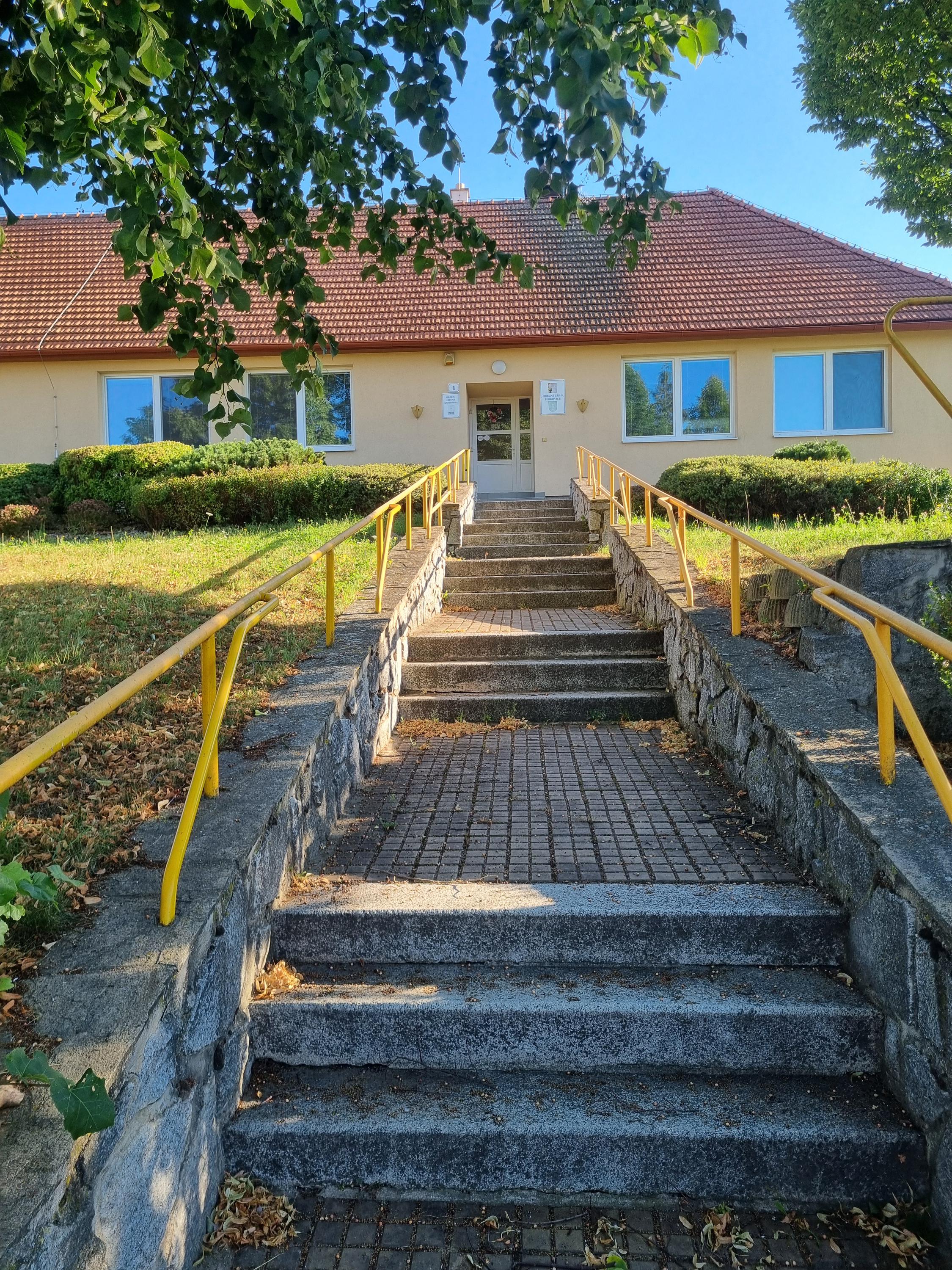 Šebkovice - obecní úřad foto 3