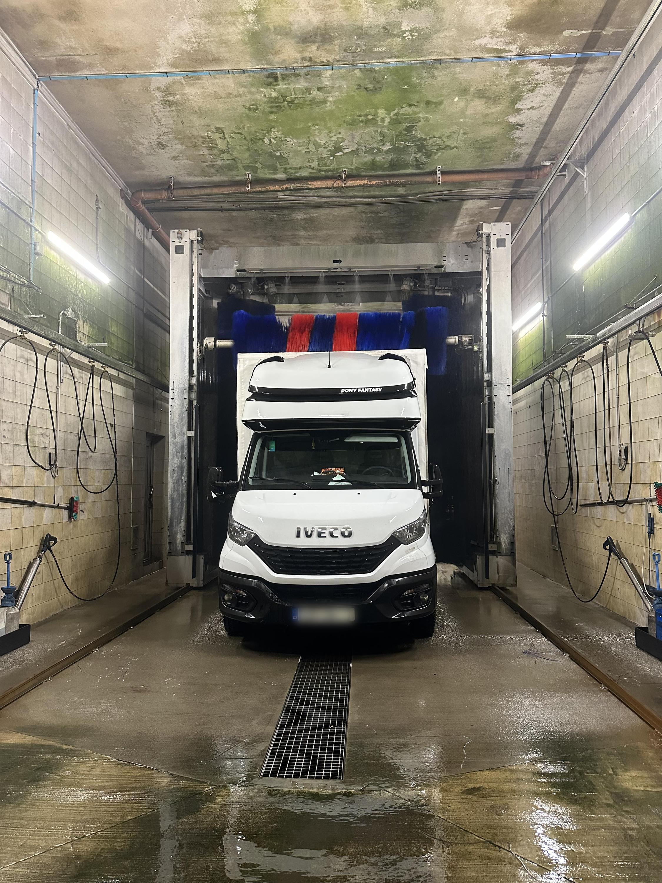 Mycí linka Hrubý Vladimír foto 4