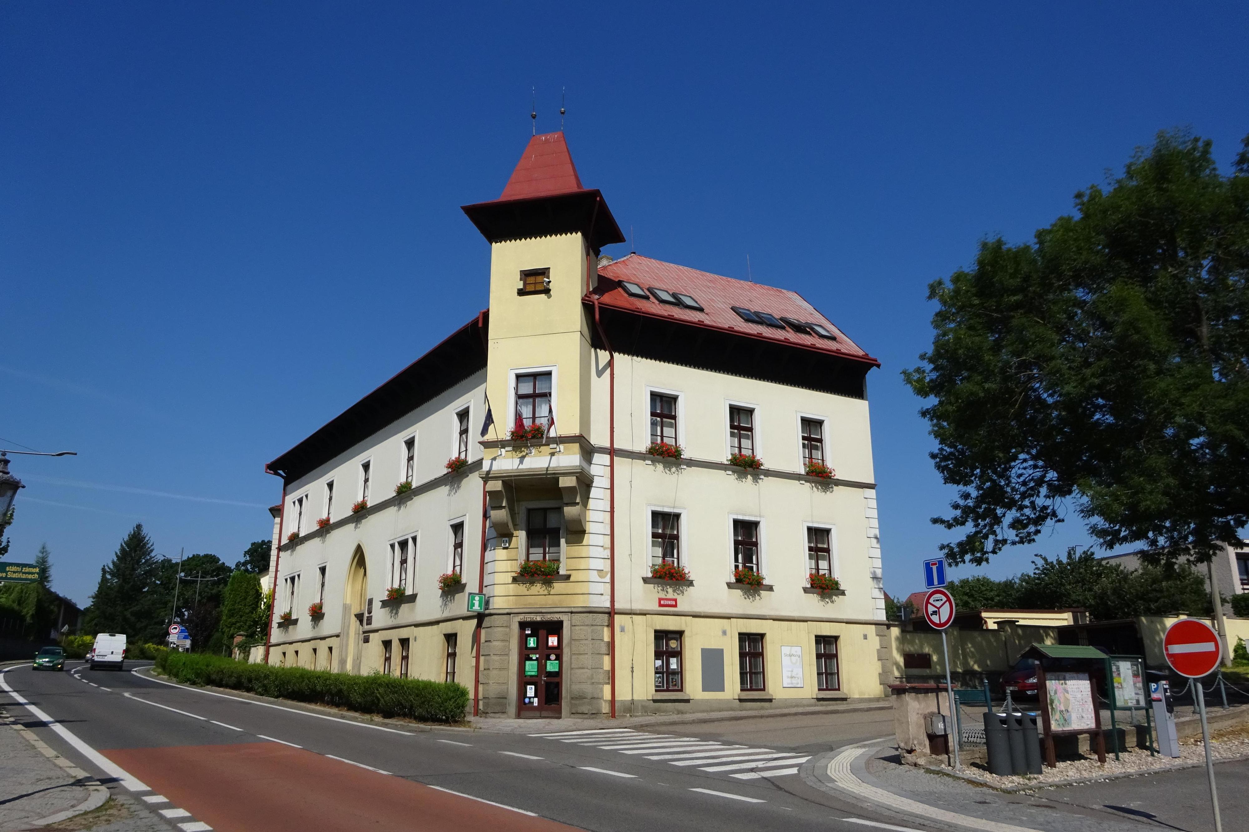 Městská knihovna Slatiňany foto 2