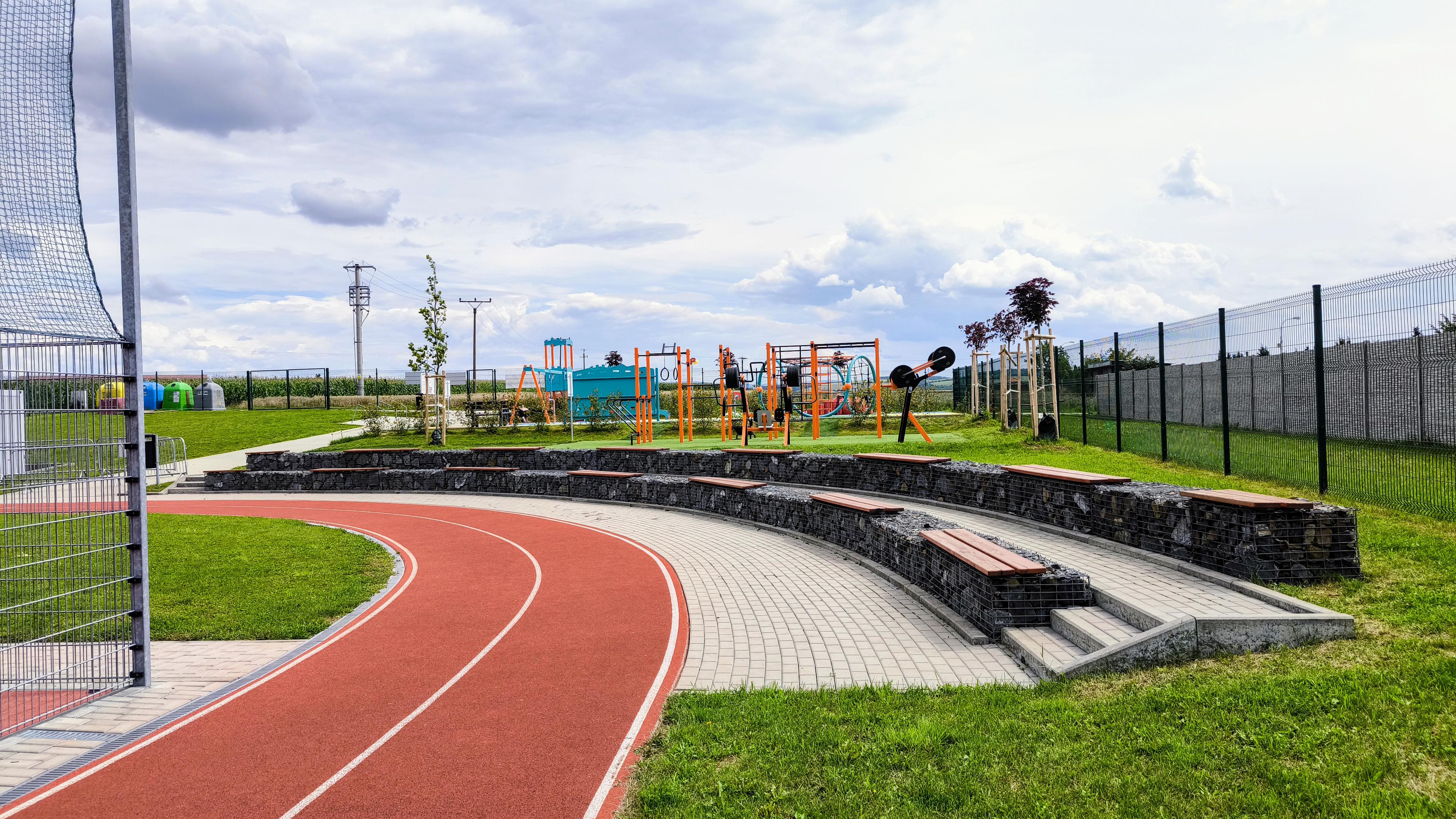 Víceúčelové hřiště Ostrožská Nová Ves