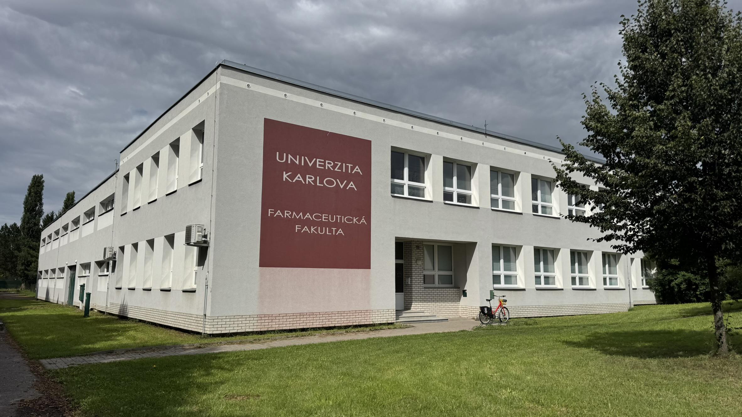 Katedra tělesné výchovy FAF & LFHK - Univerzita Karlova foto 2