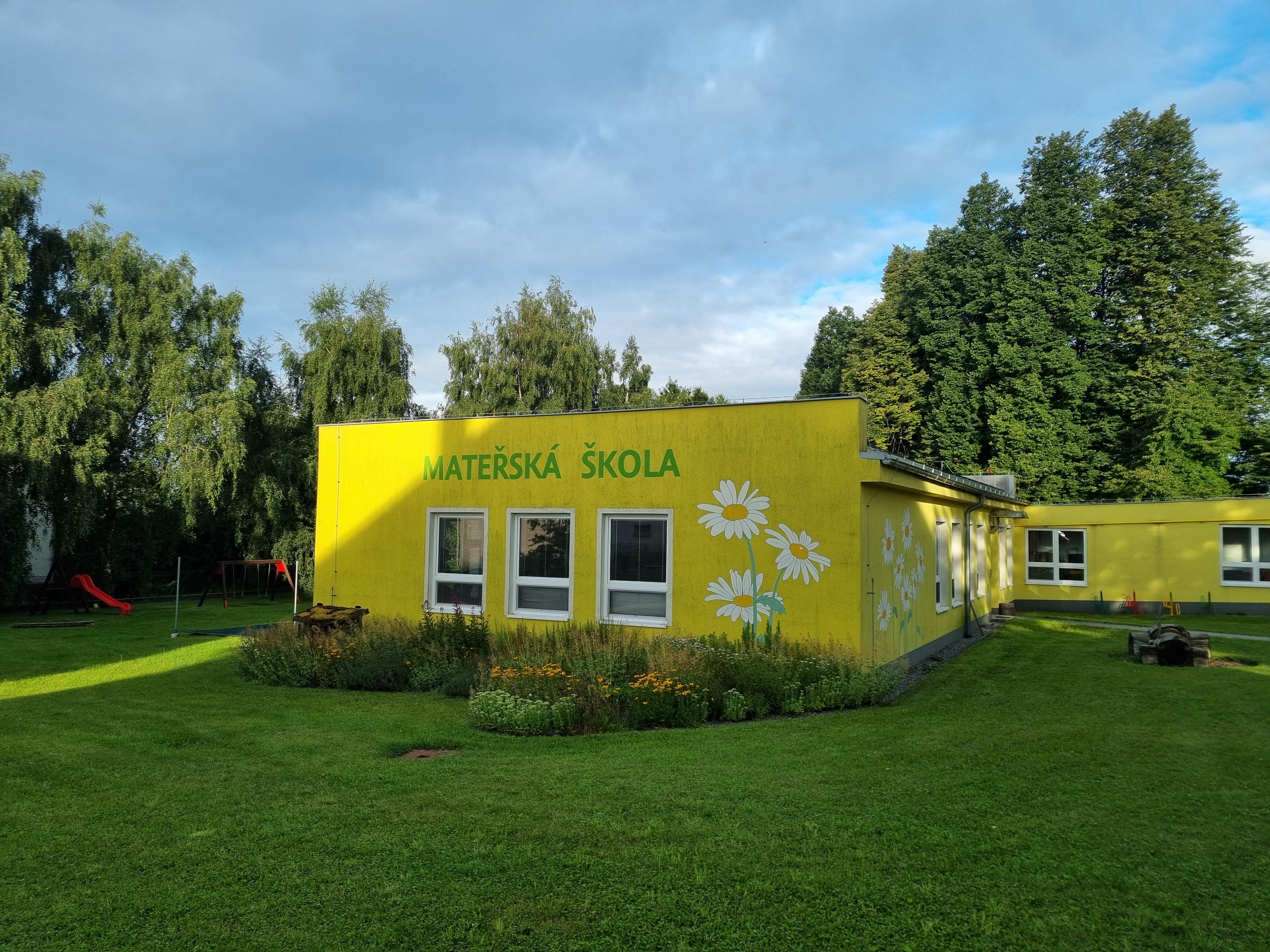ZŠ a MŠ Lesonice, okres Třebíč foto 3
