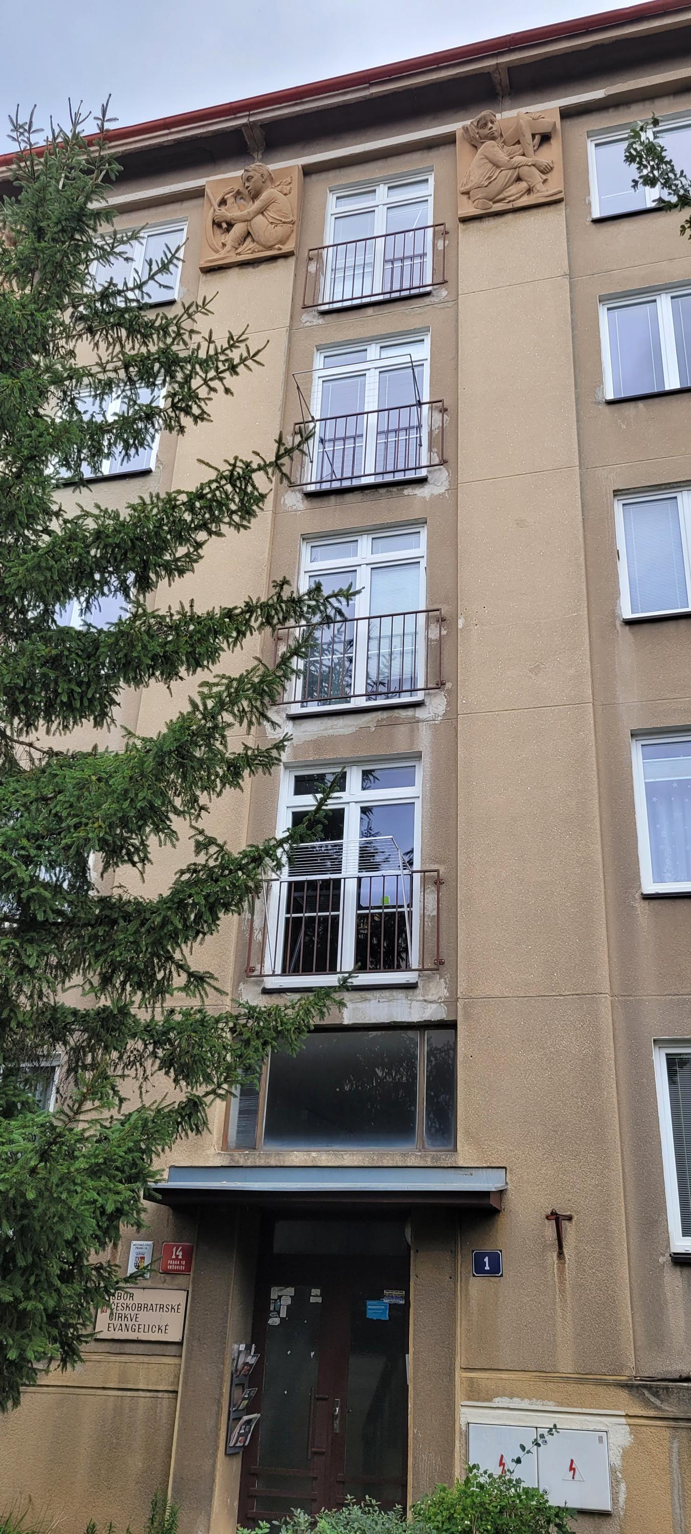 Farní sbor Českobratrské církve evangelické v Praze 10 - Vršovice foto 3