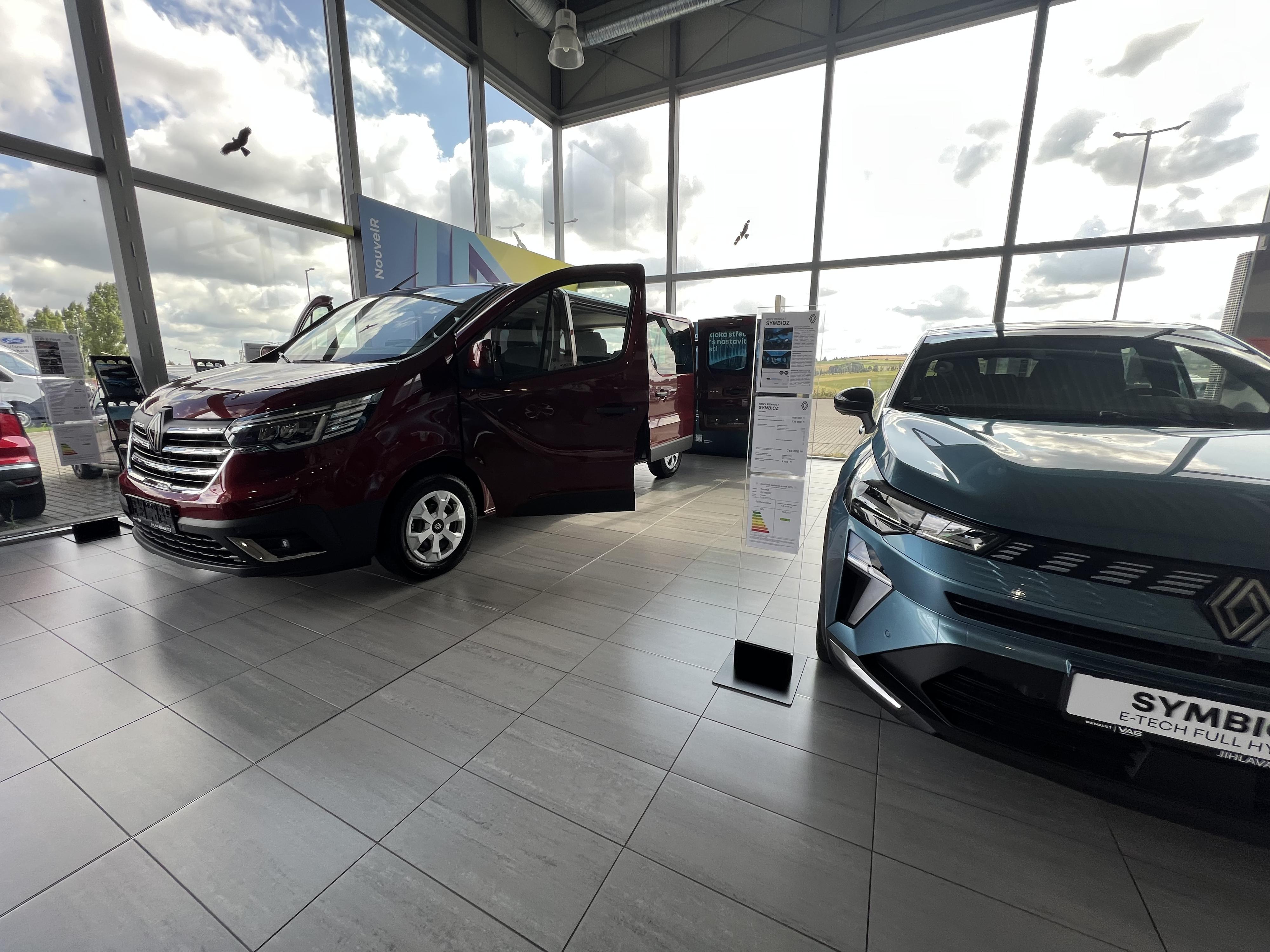 VYSOČINA AUTO GROUP | RENAULT foto 2