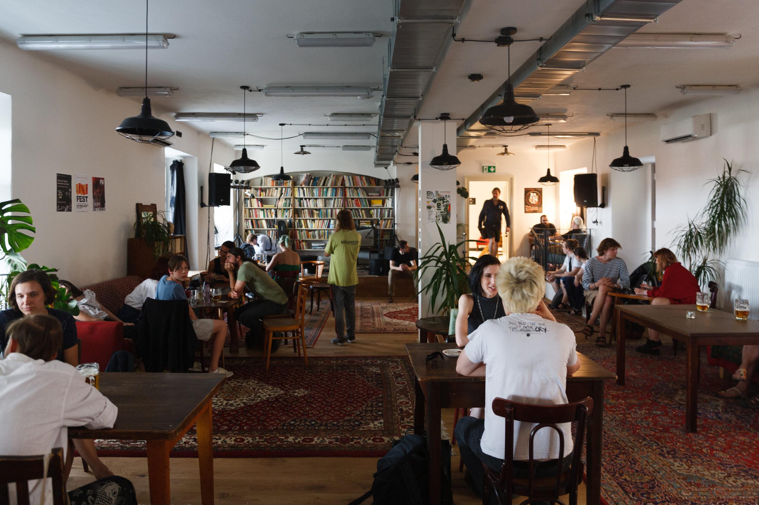 Čítárna Unijazz foto 1