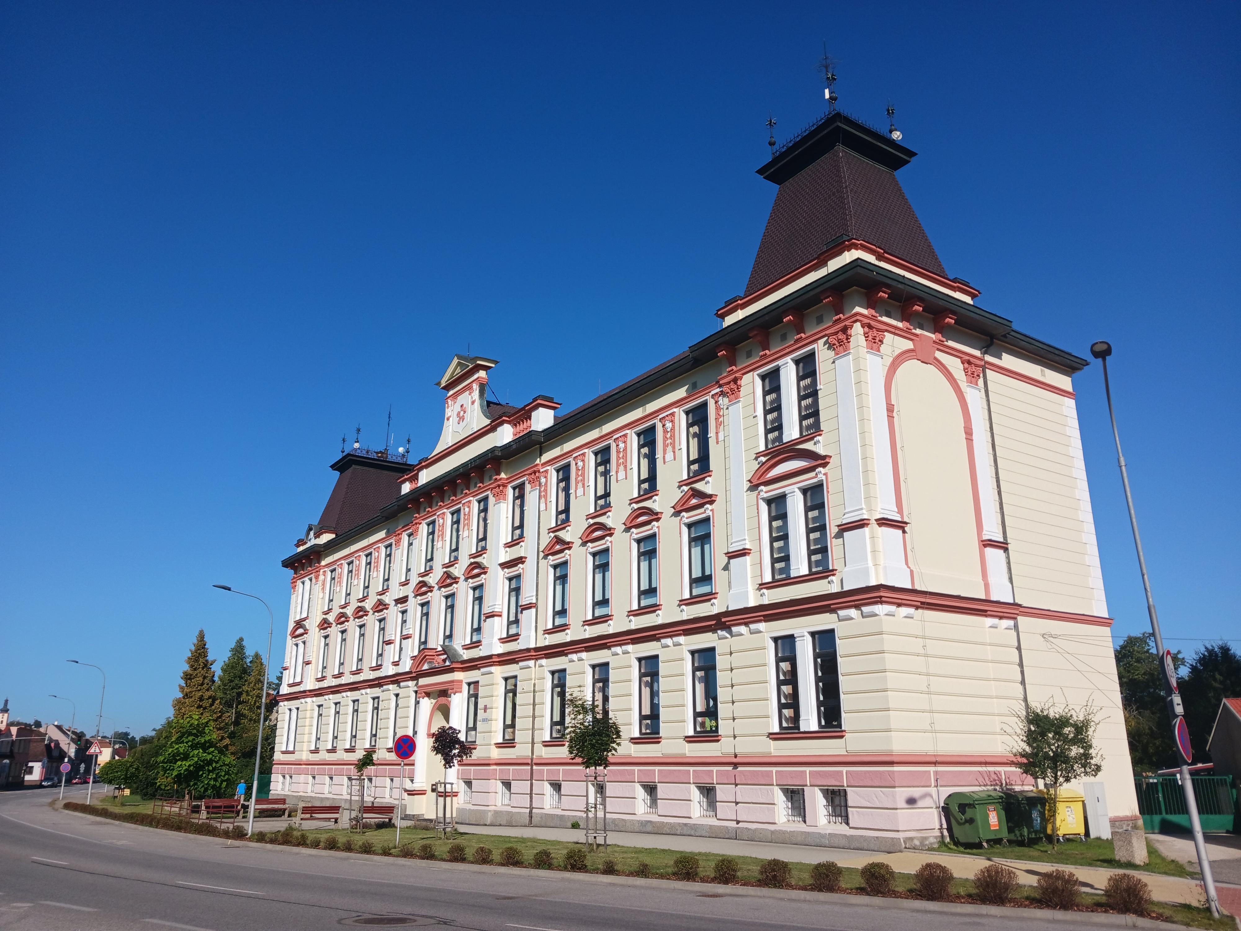 ZŠ Veselí nad Lužnicí, Čs. armády foto 6