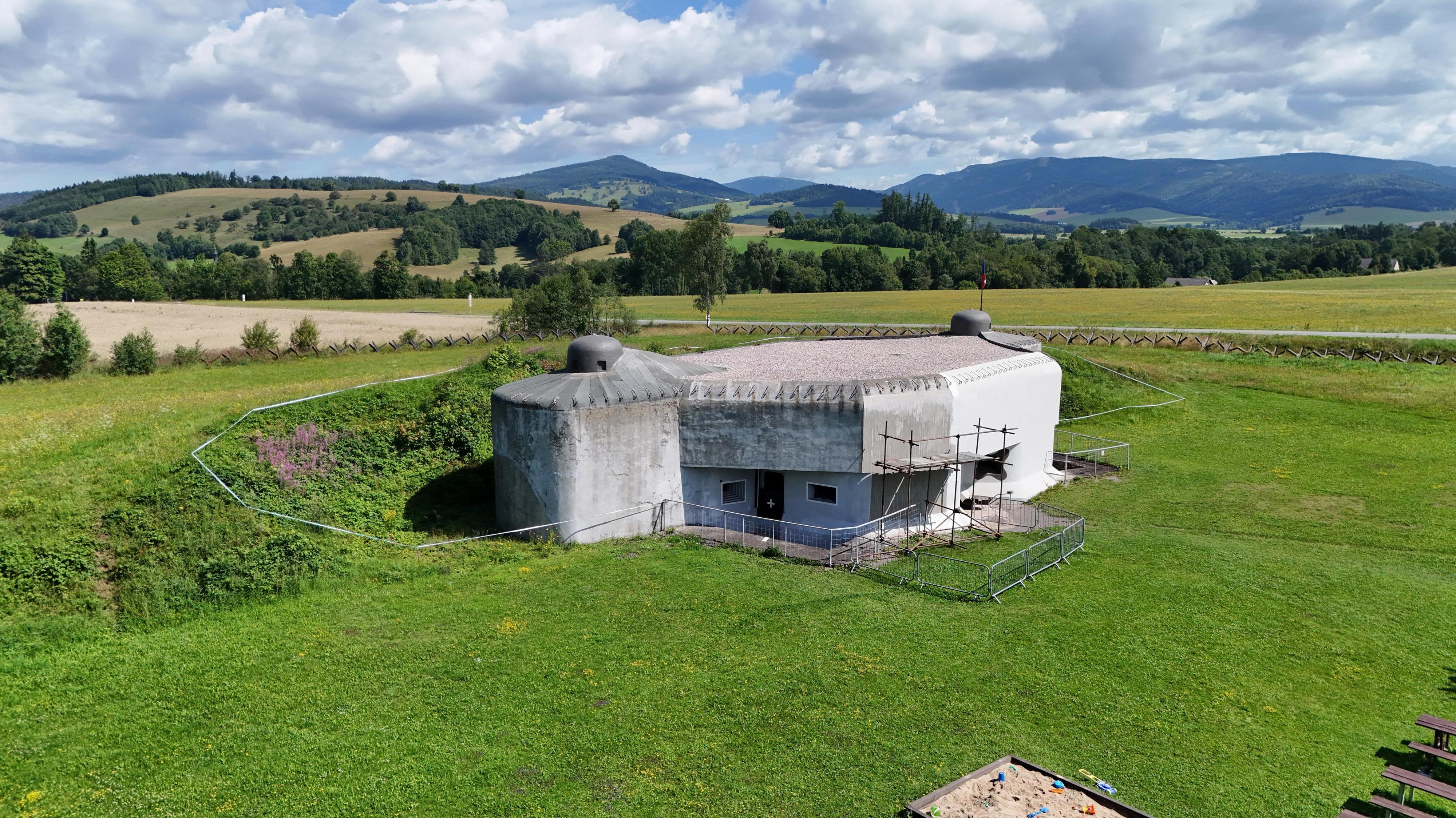 Muzeum čs. opevnění z let 1935-38 Pěchotní srub K - S 14 U cihelny foto 3