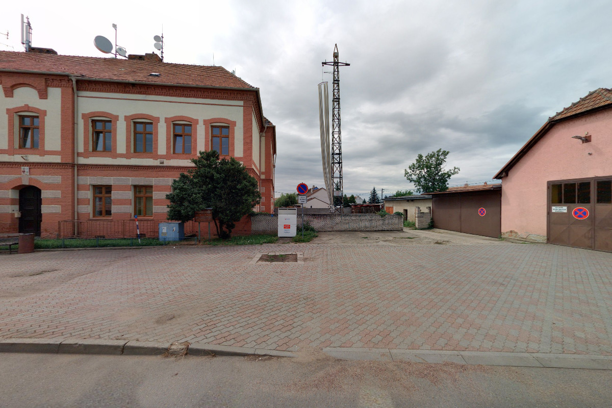 Nabíjecí stanice pro elektrokola a mobilní zařízení Etron Czech s.r.o. foto 3