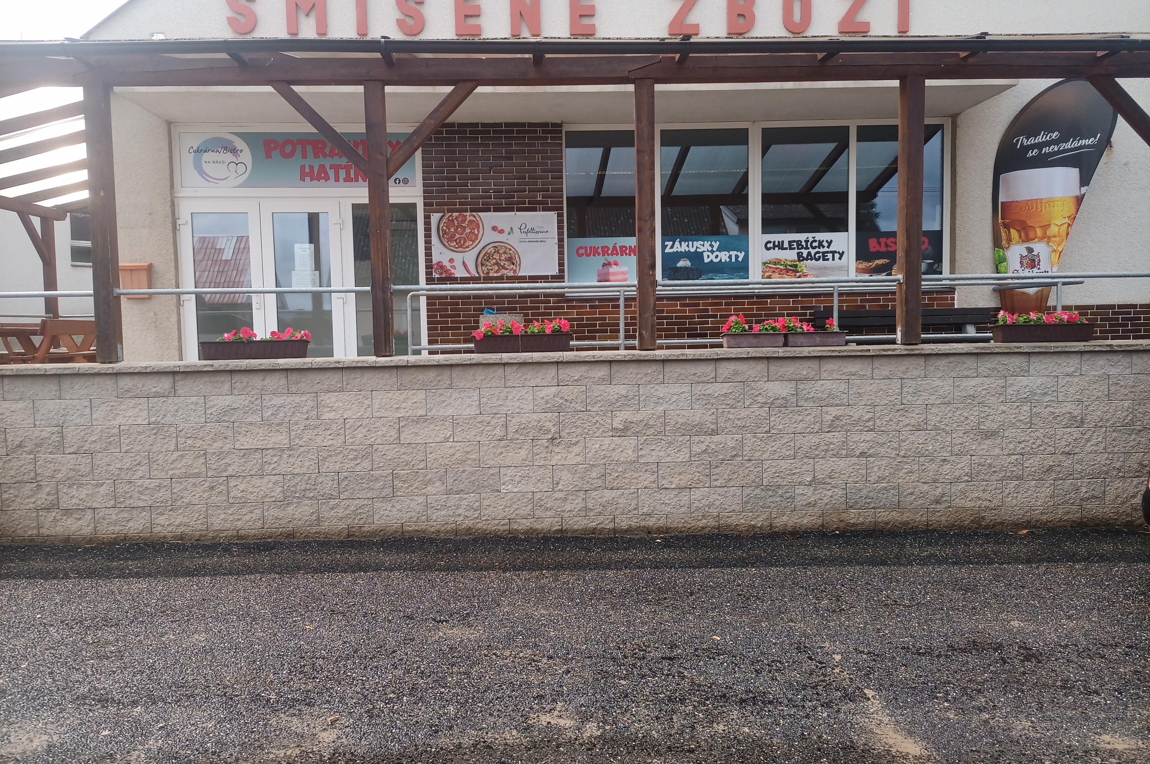 Cukrárna / Bistro / Potraviny Na návsi Hatín