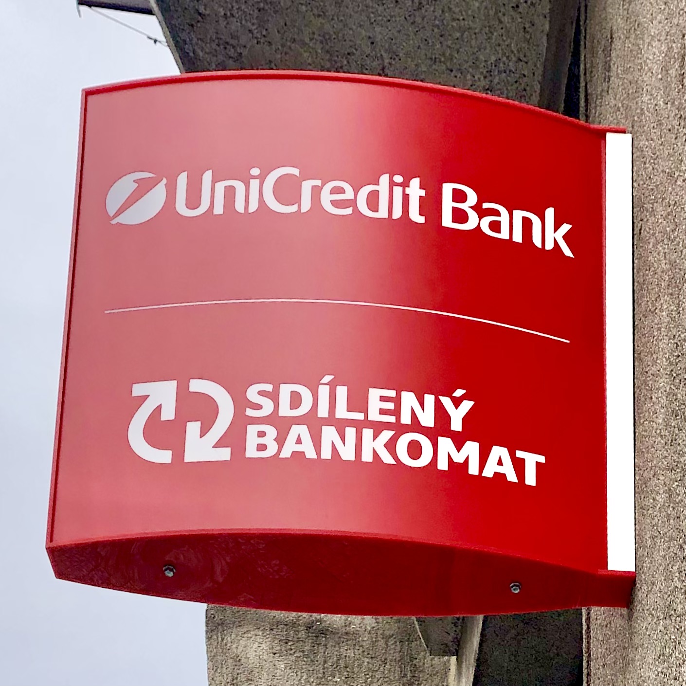 Bankomat UniCredit Bank Czech Republic foto 6
