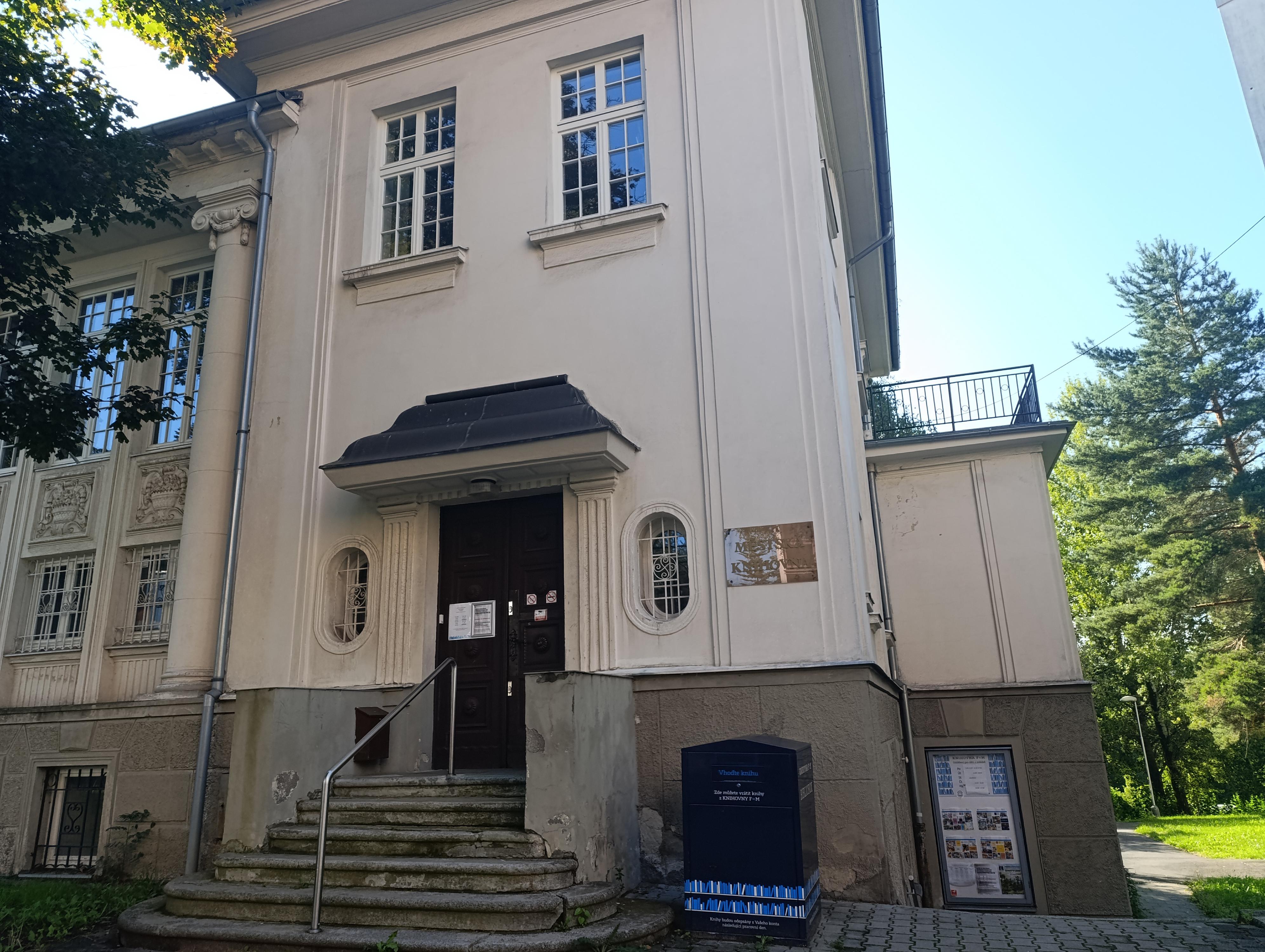 Městská knihovna F-M, Ústřední knihovna Frýdek foto 5