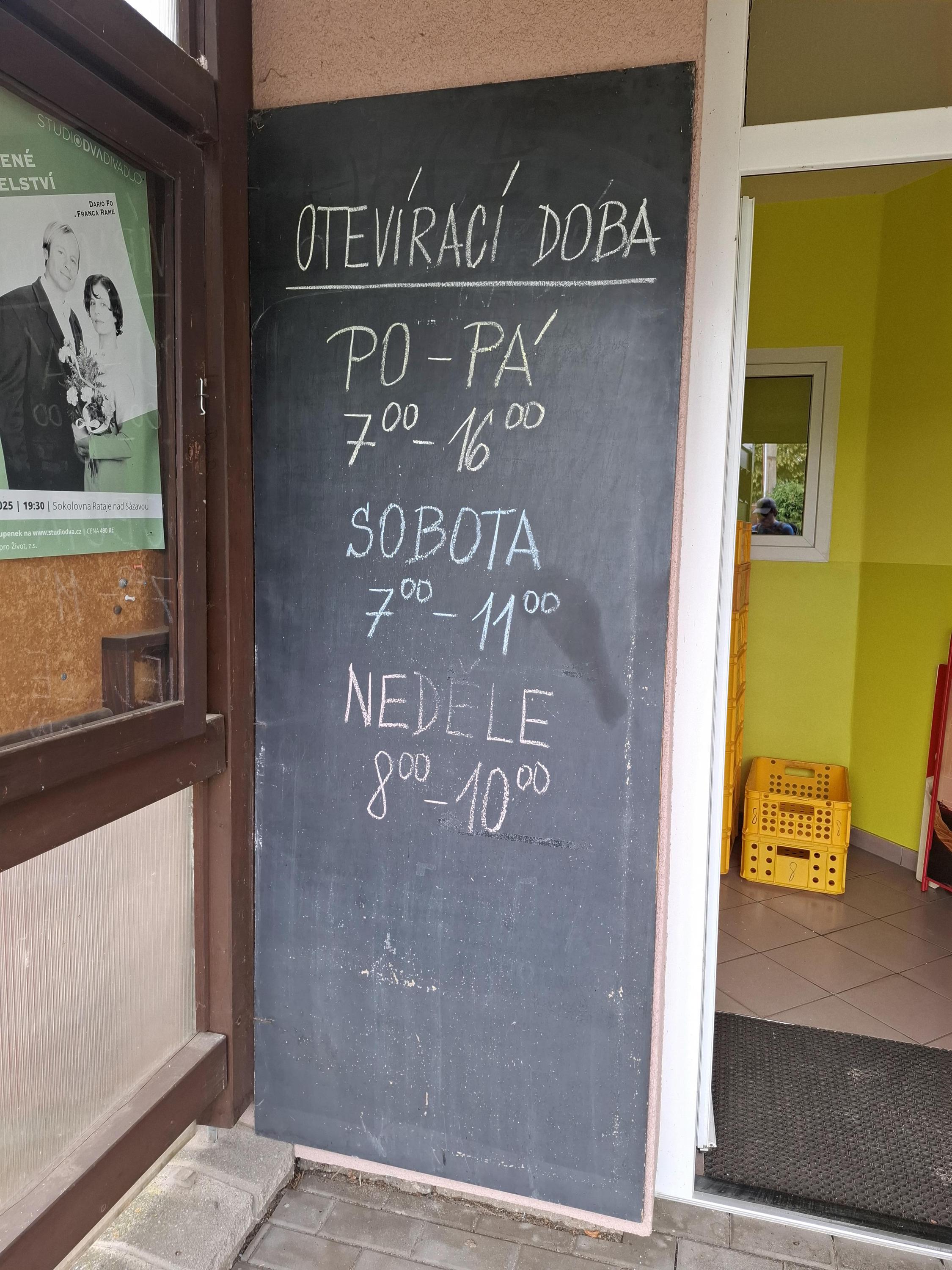 Potraviny Hlavní 239 foto 3