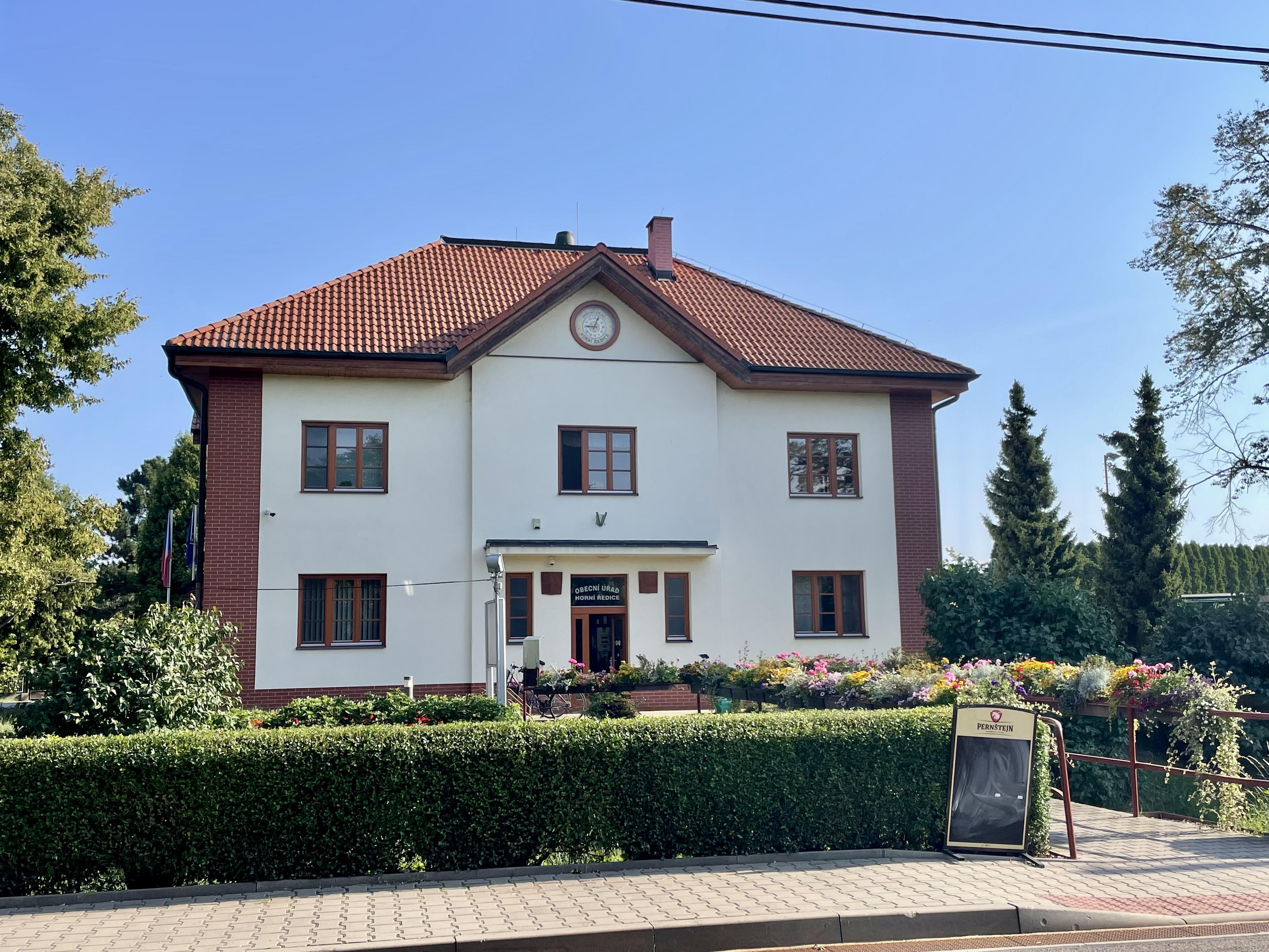 Horní Ředice - obecní úřad foto 5