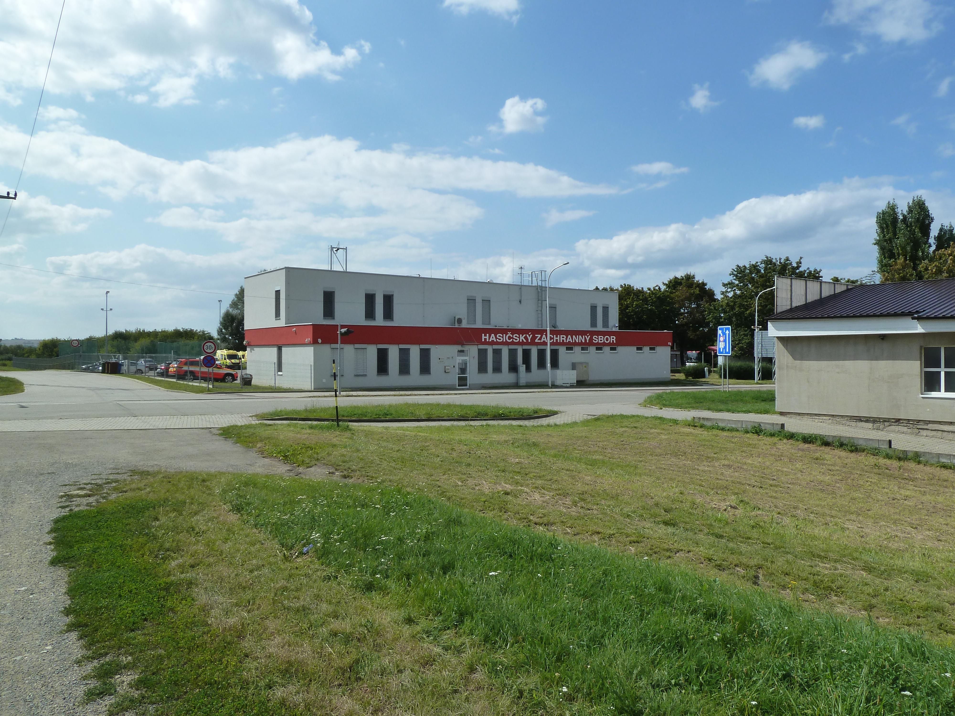 Hasičský záchranný sbor Jihomoravského kraje - Hasičská stanice Slavkov foto 6
