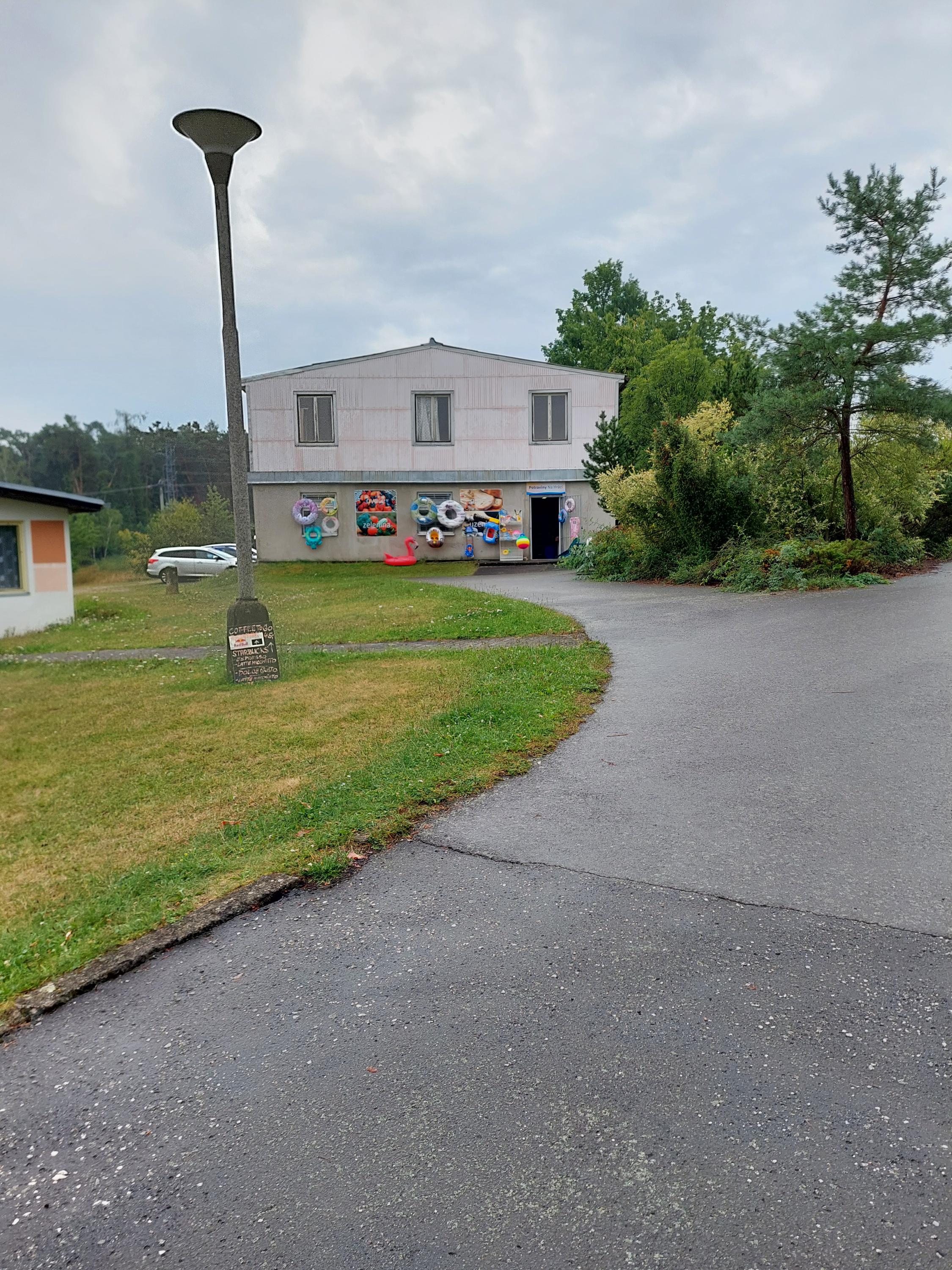 Potraviny Na hrázi foto 2