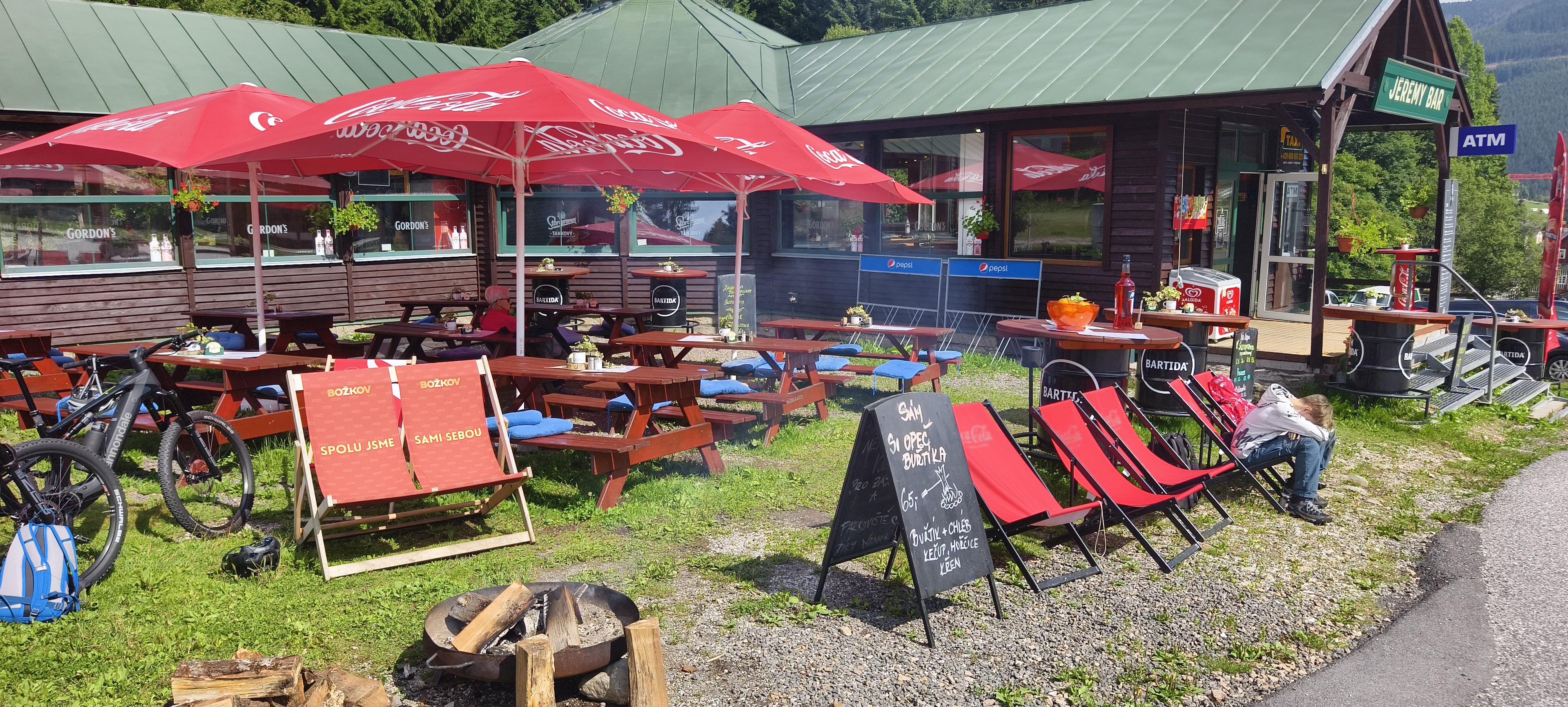 Sprostě jiný bar Jeremy foto 3