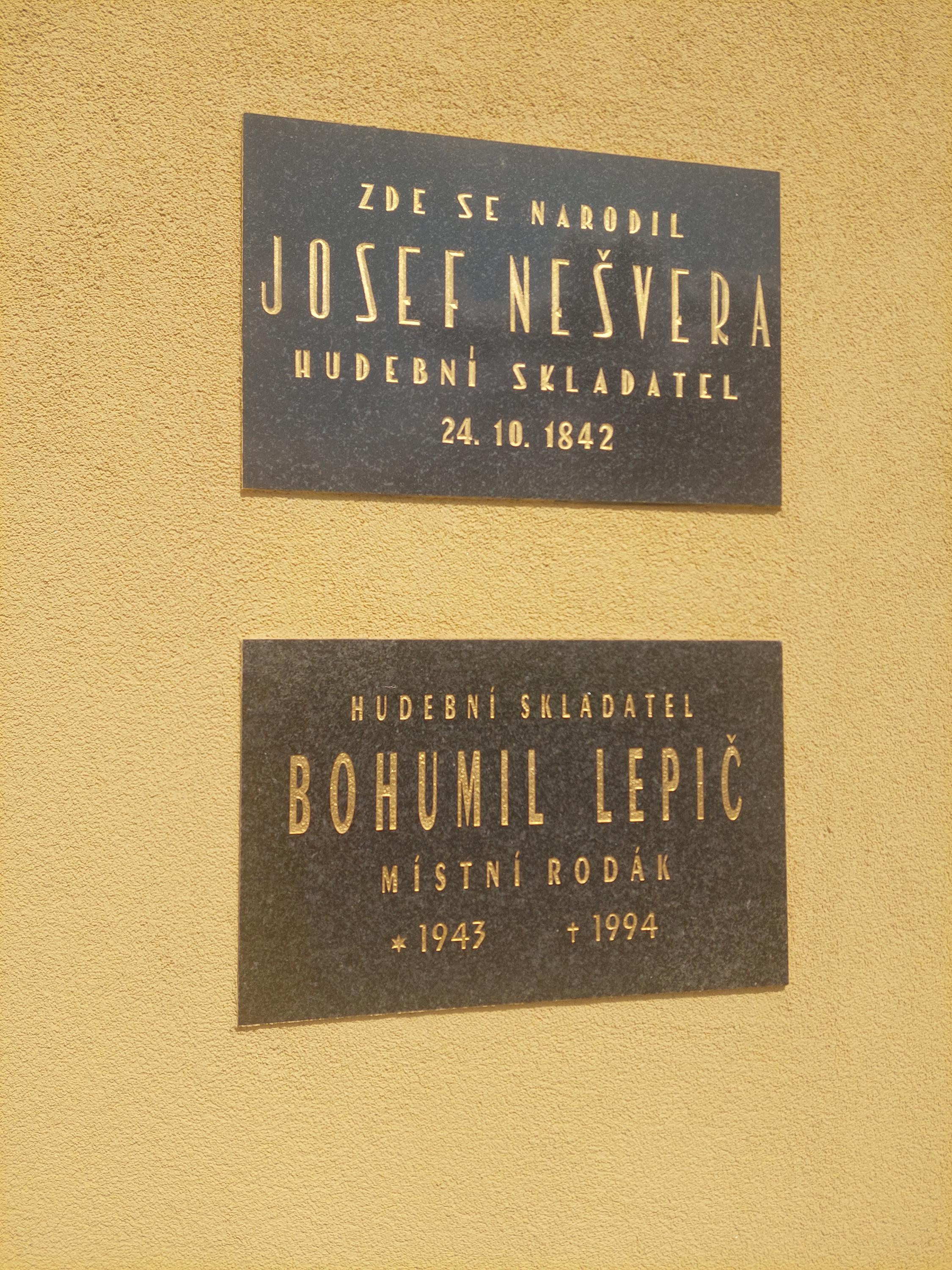 Základní škola Praskolesy, okres Beroun foto 2