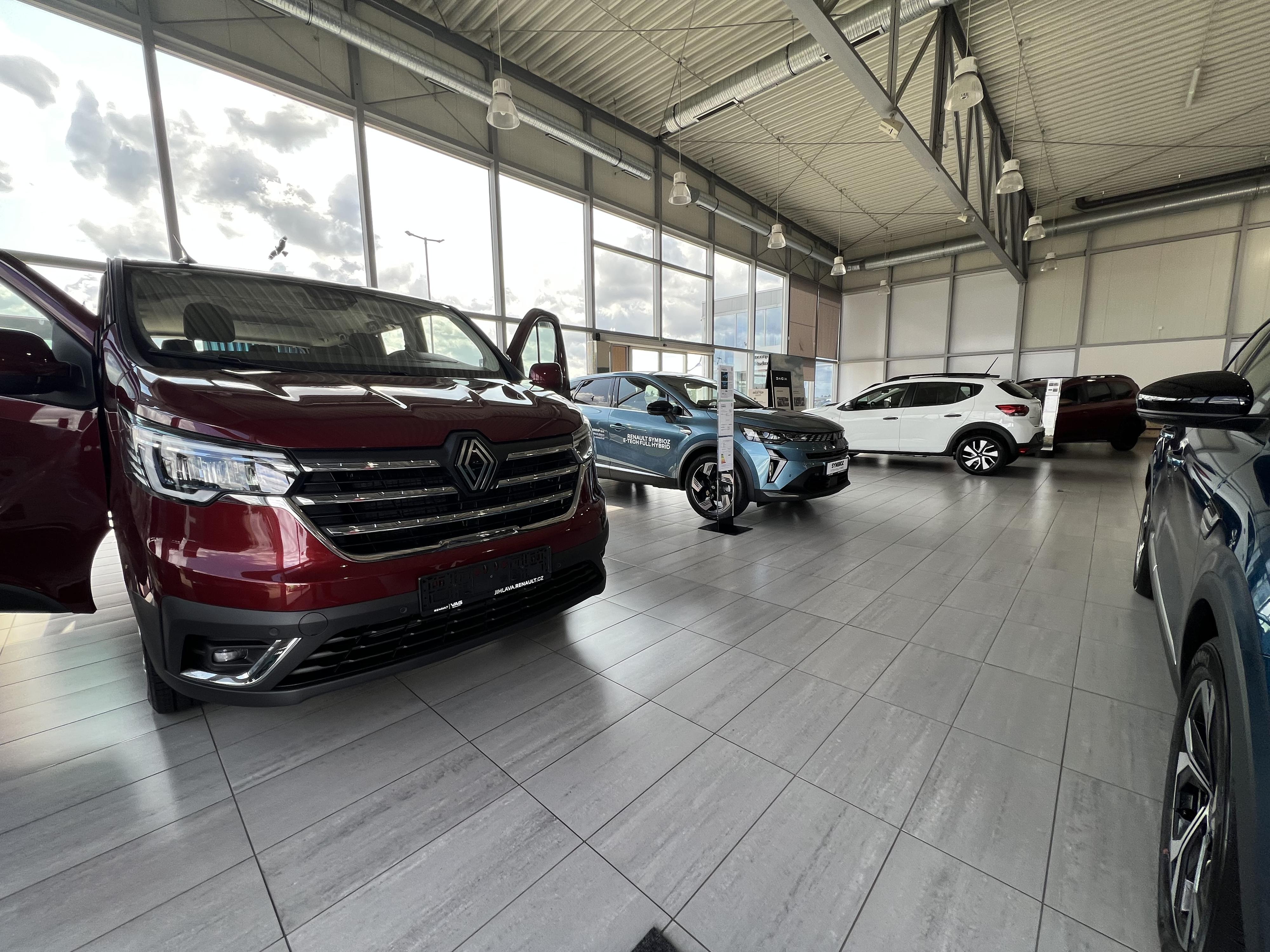 VYSOČINA AUTO GROUP | RENAULT foto 3