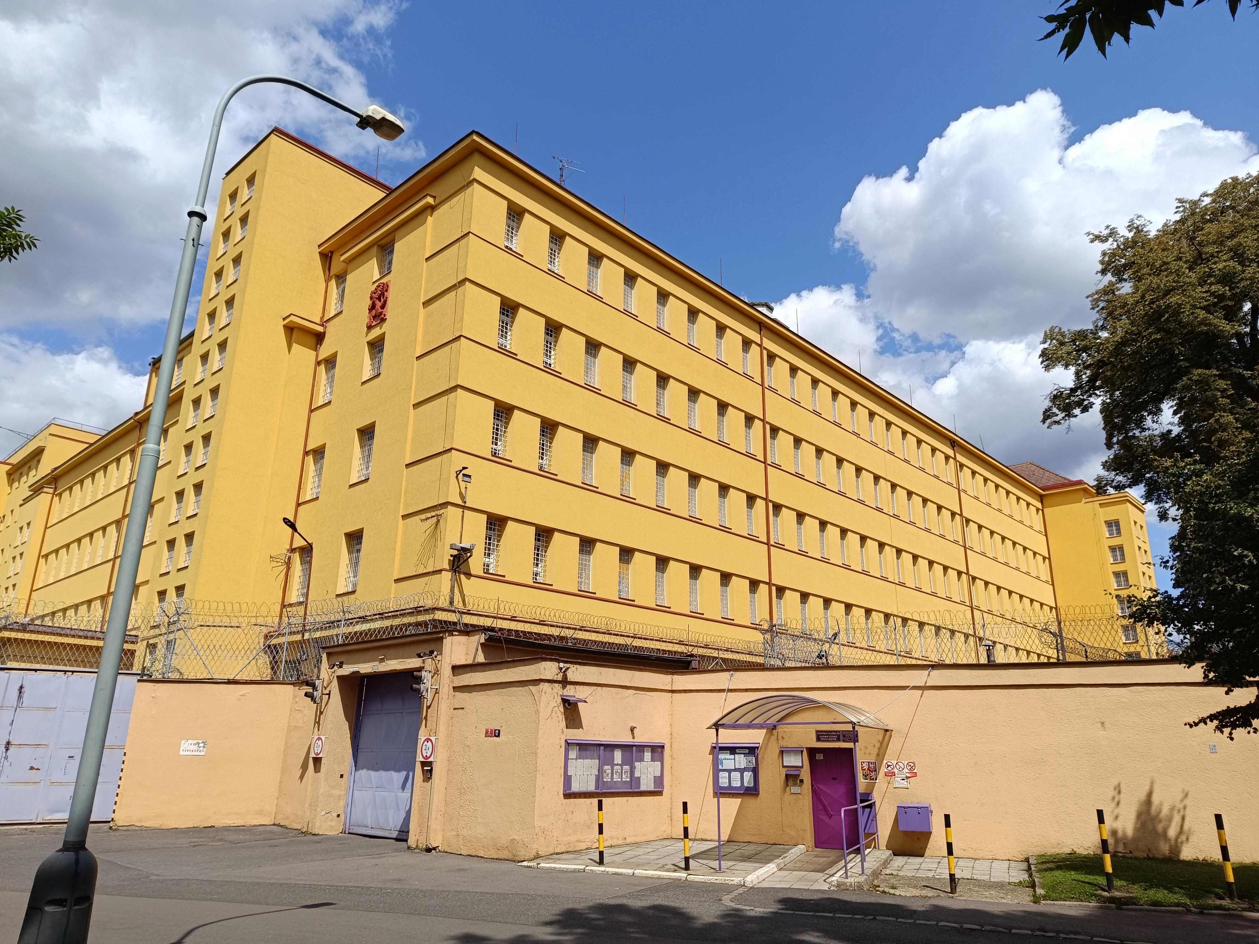 Vazební věznice Praha Ruzyně foto 6