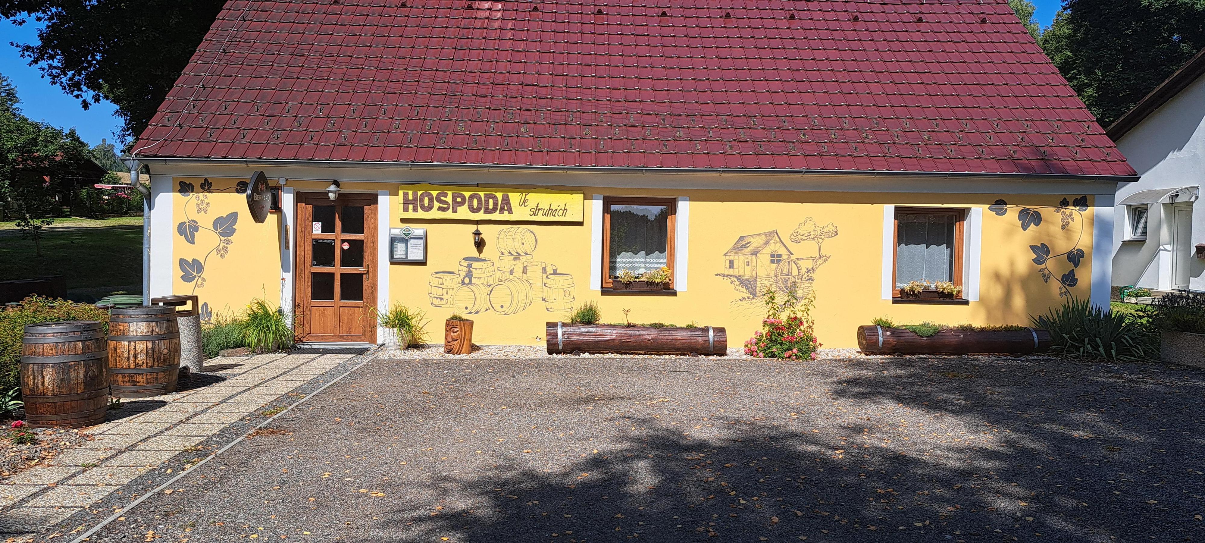 Hospoda ve struhách