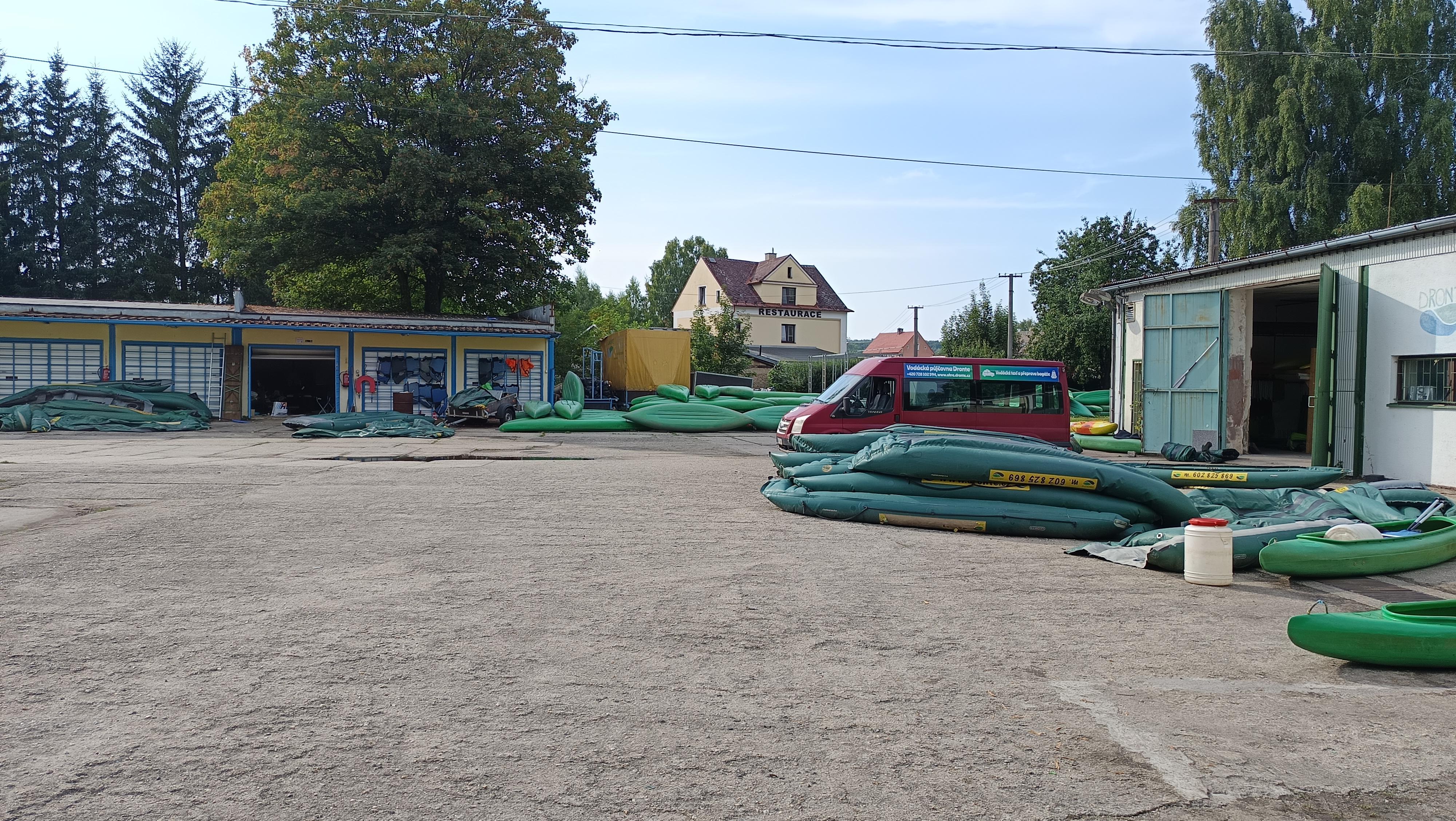 Půjčovna lodí a koloběžek DRONTE foto 3