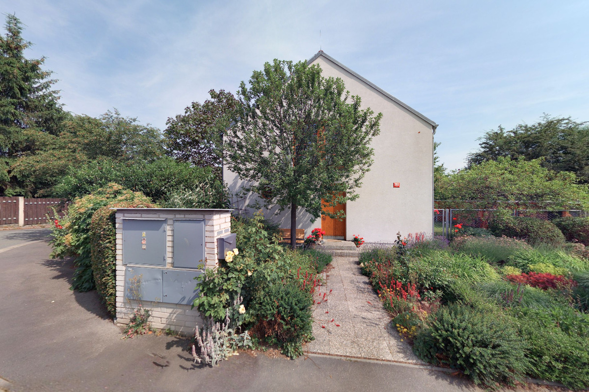 Chovatelská stanice Dům v zahradě