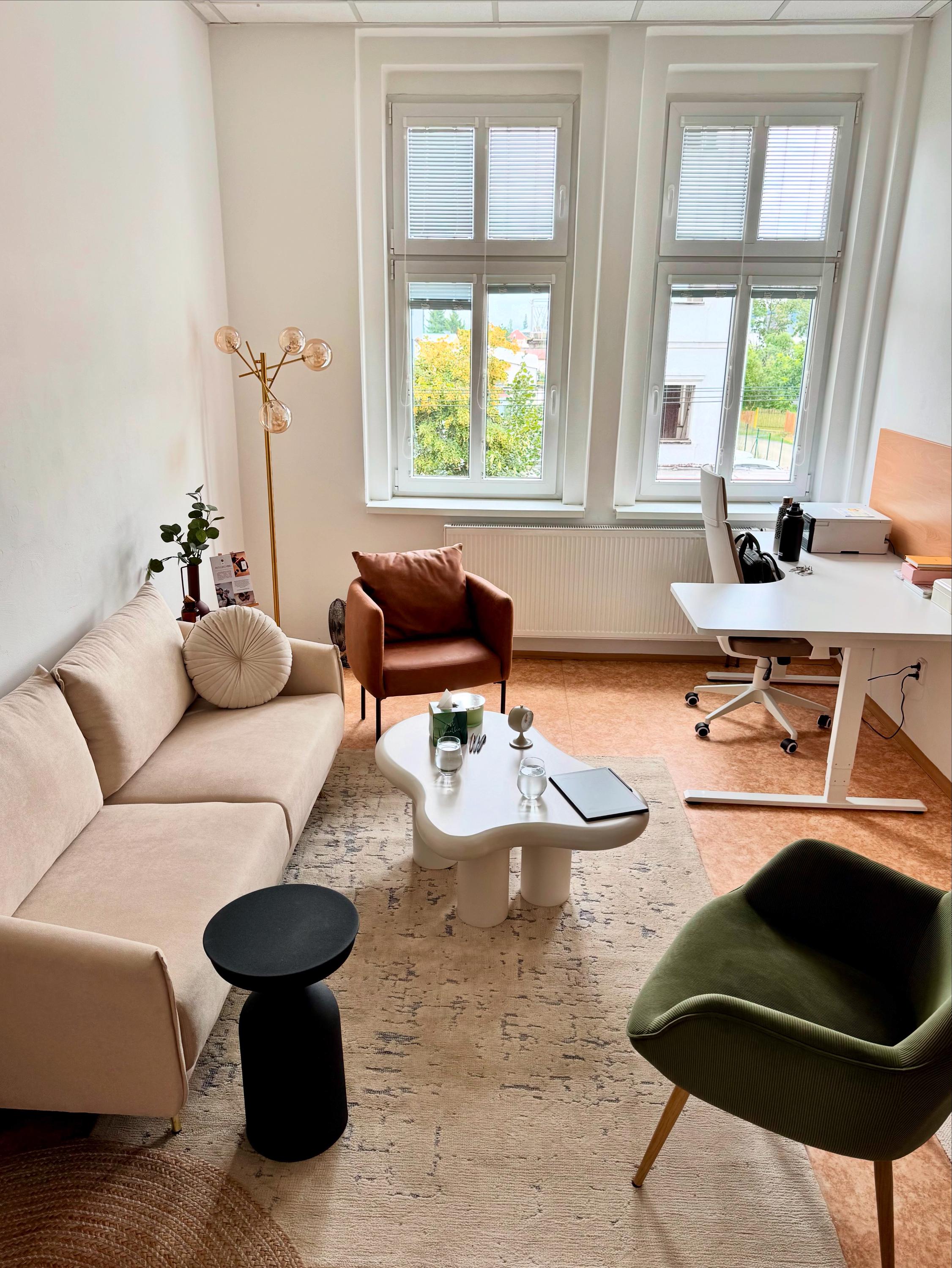 JUDr. Anna Beková: Terapie, koučink, mediace foto 2