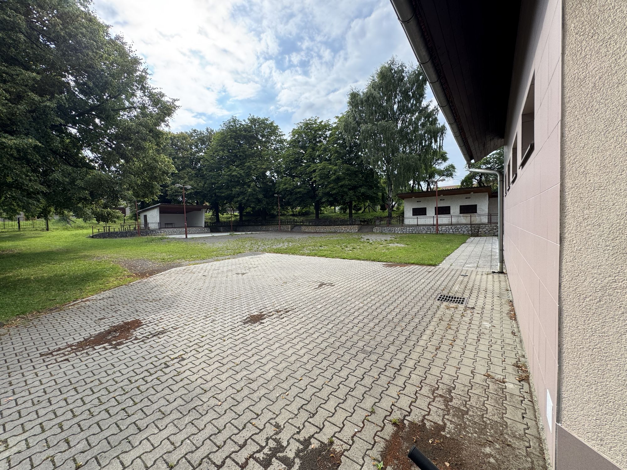 Kulturní dům Niva foto 2