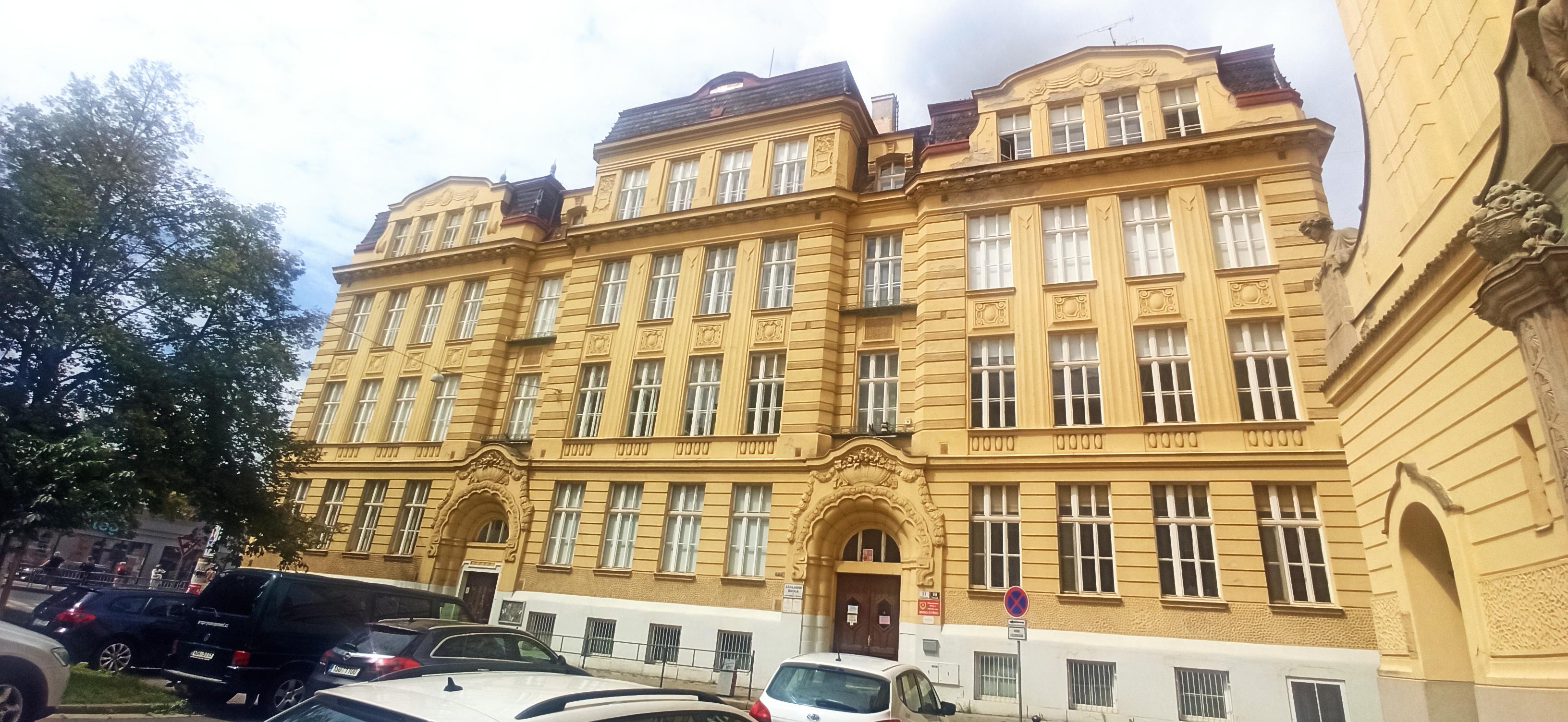 ZŠ a MŠ Brno, Křenová foto 5