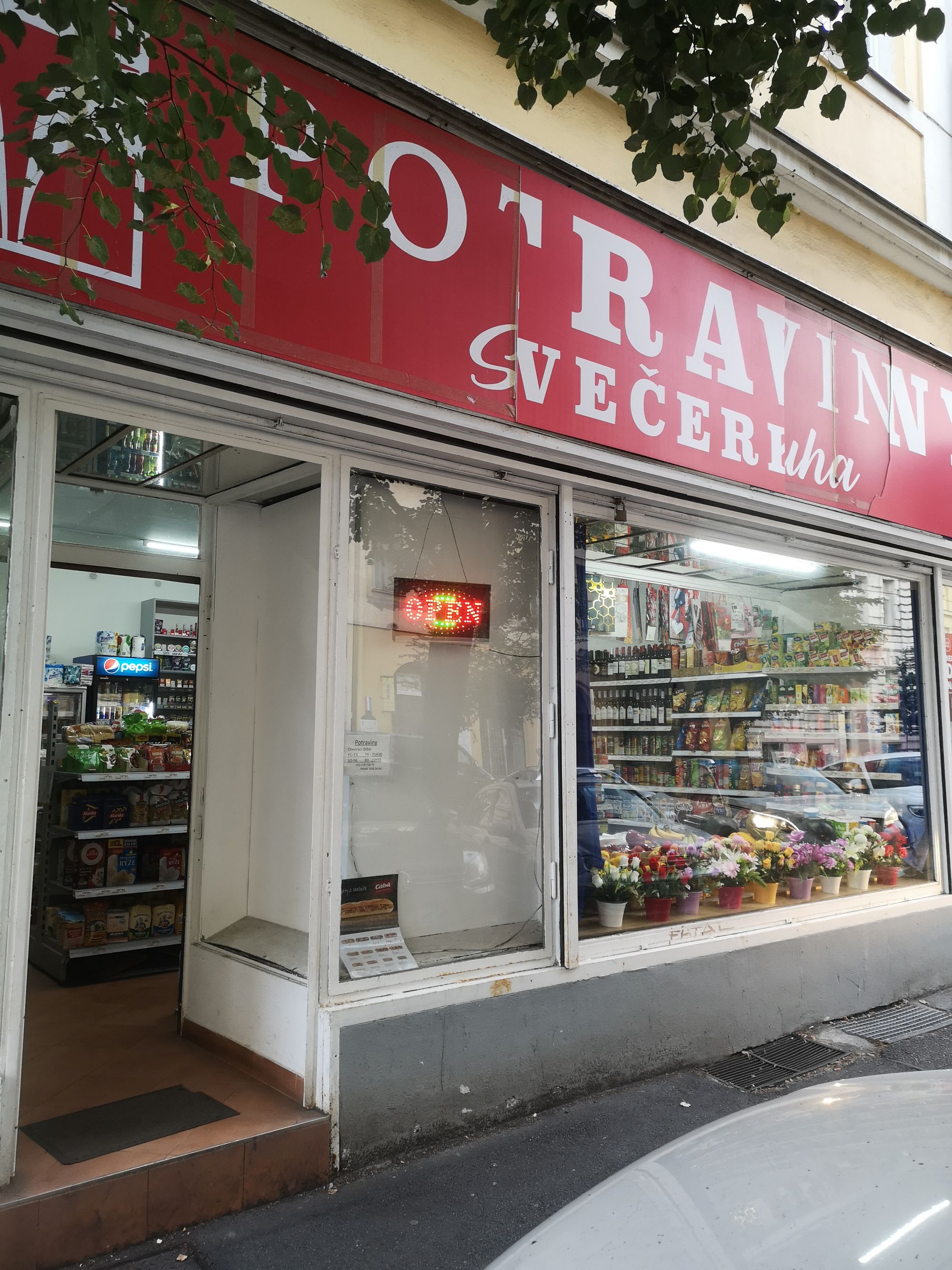 Potraviny Večerka foto 1
