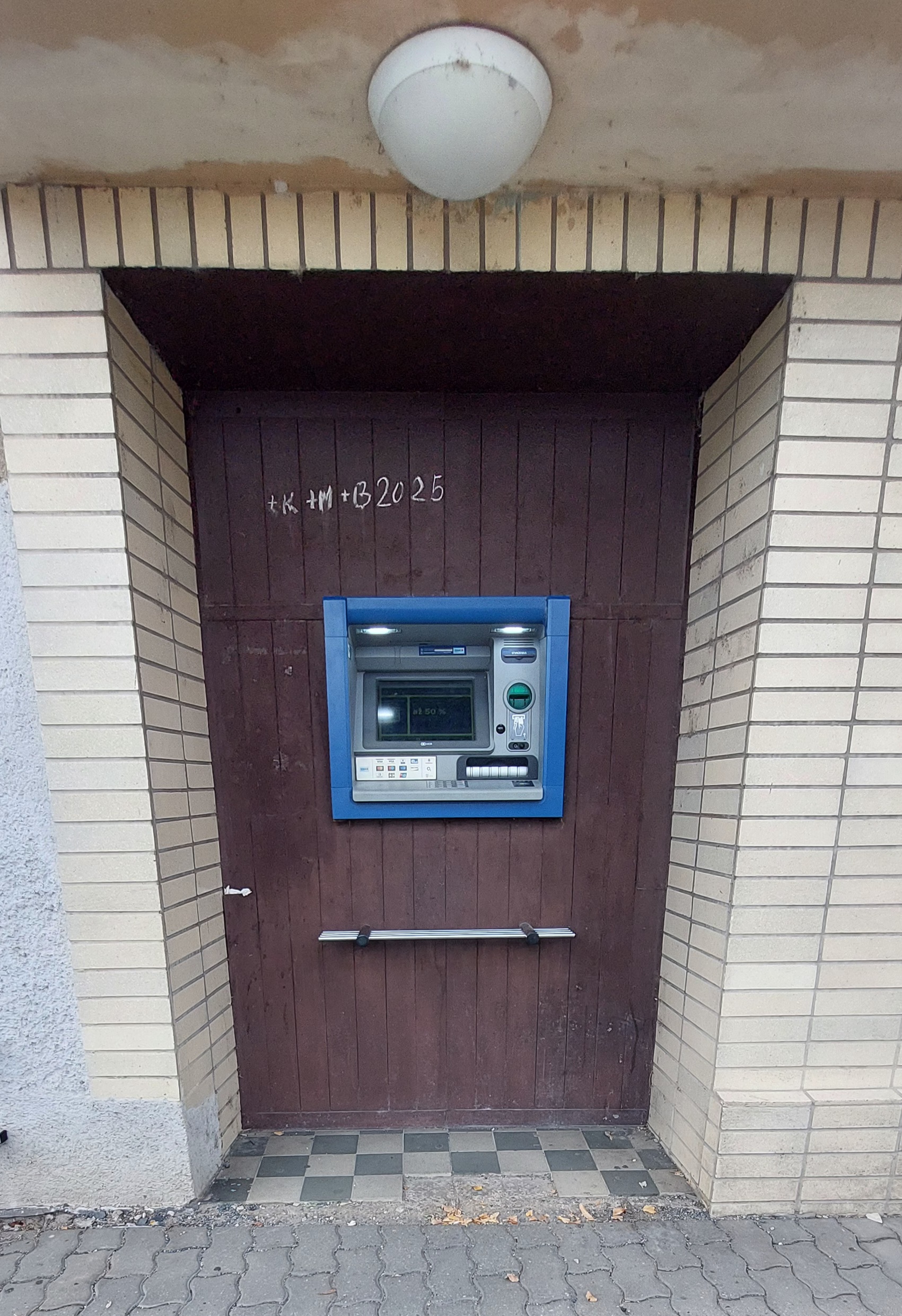 Bankomat České spořitelny foto 2