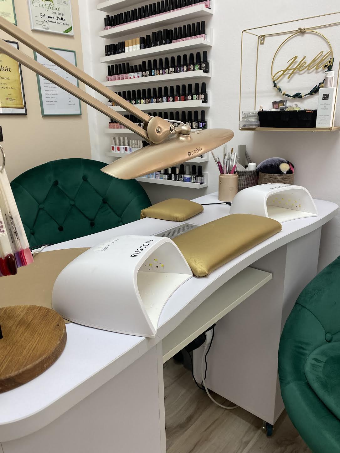 Manikúra & Pedikúra - Haluzová Radka foto 3