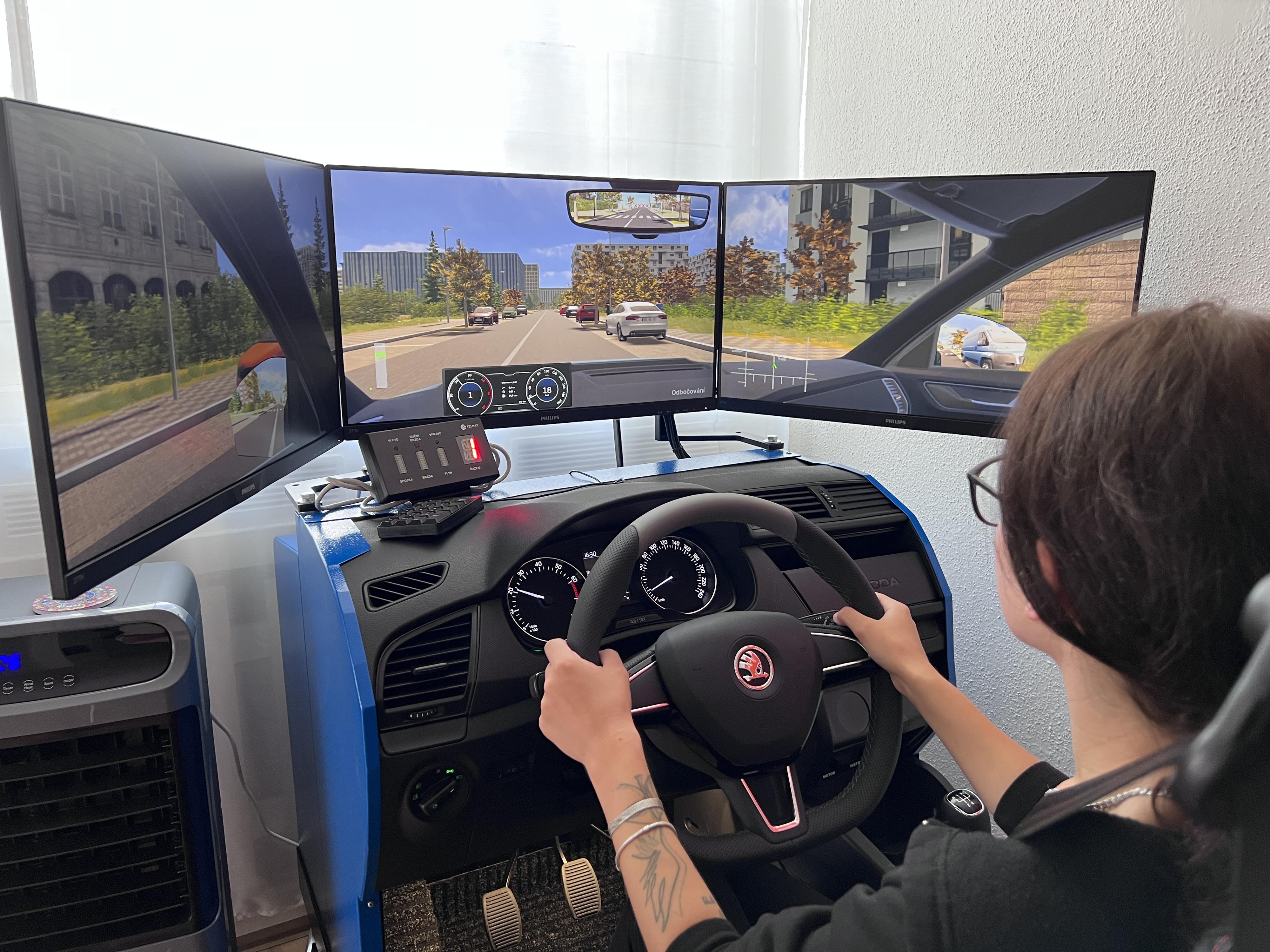 Autoškola BLIK - Jana Fröhlichová foto 6