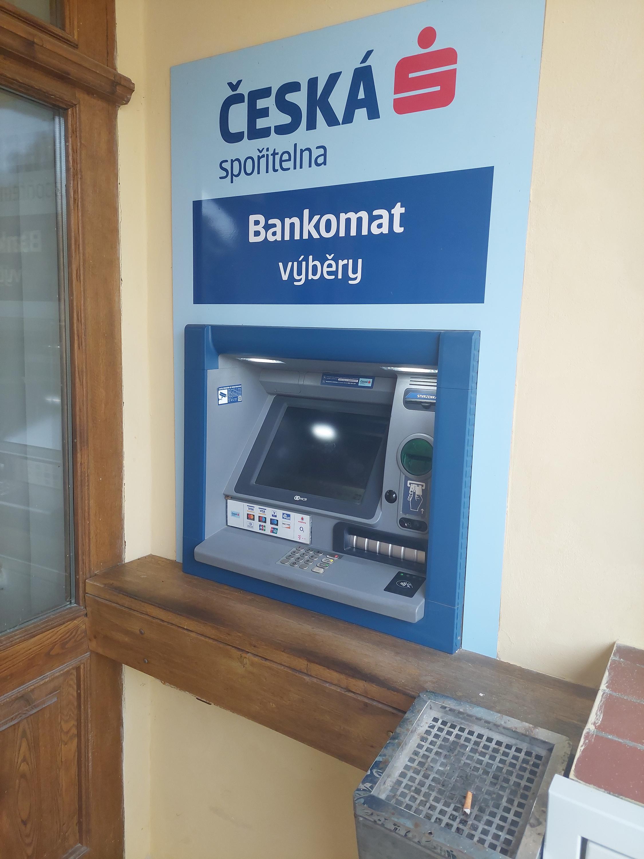 Bankomat České spořitelny foto 2