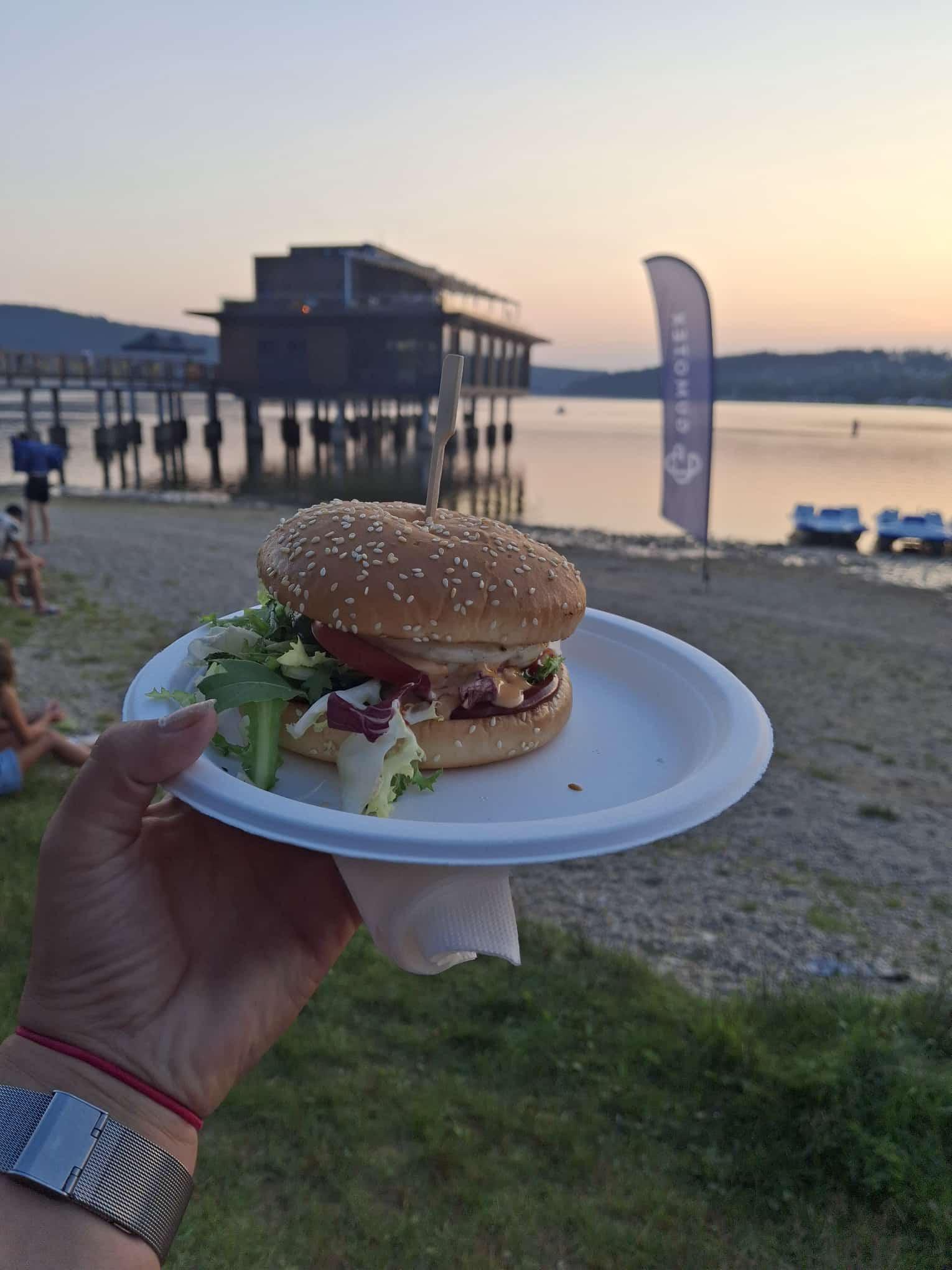 Foodtruck Kramolínský Vůl foto 2