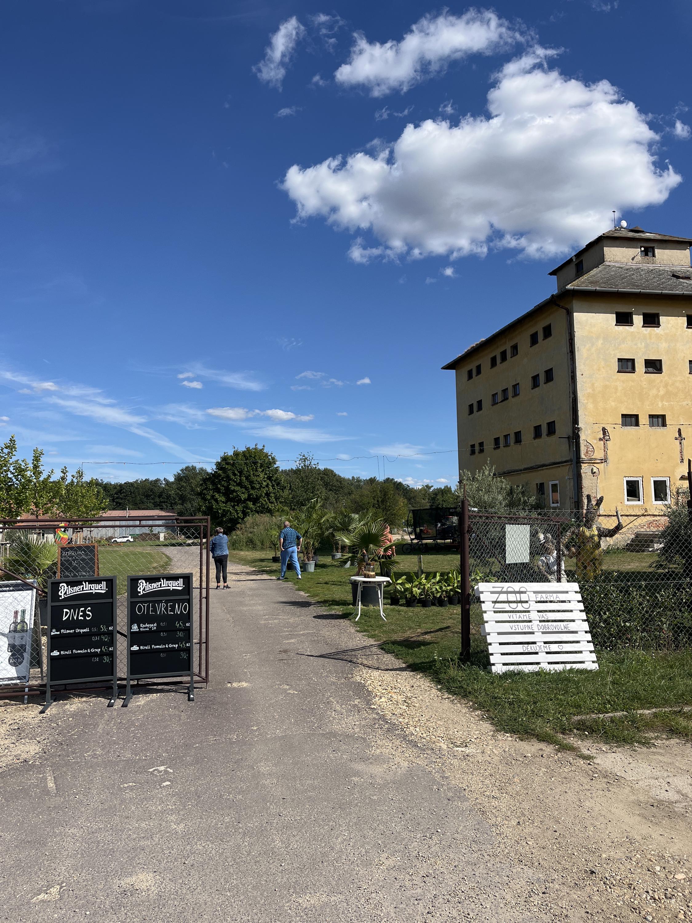 Zoofarma - Penzion Konírna foto 2