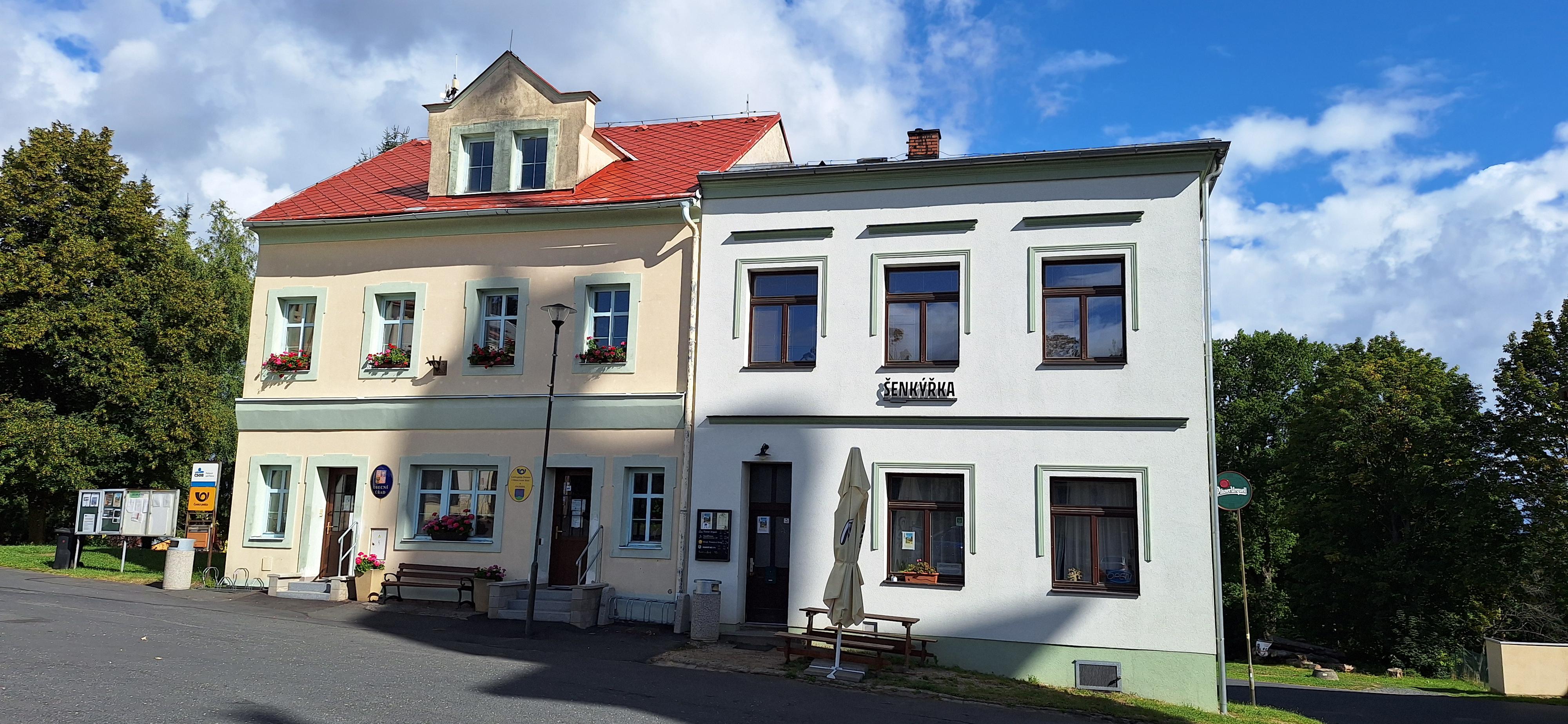 Chlum Svaté Maří - obecní úřad foto 3