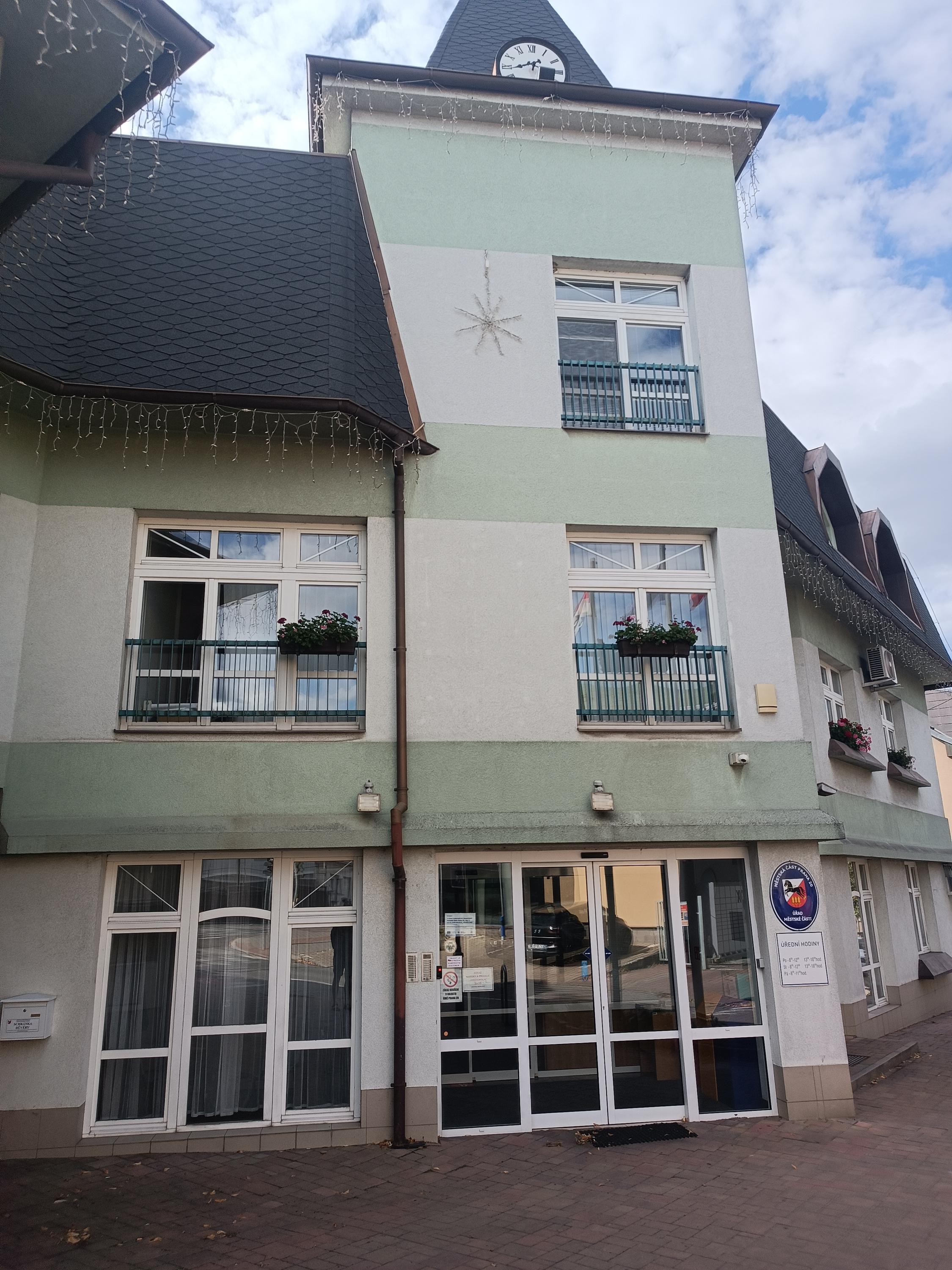 Úřad městské části Praha 20 - Odbor informatiky foto 2