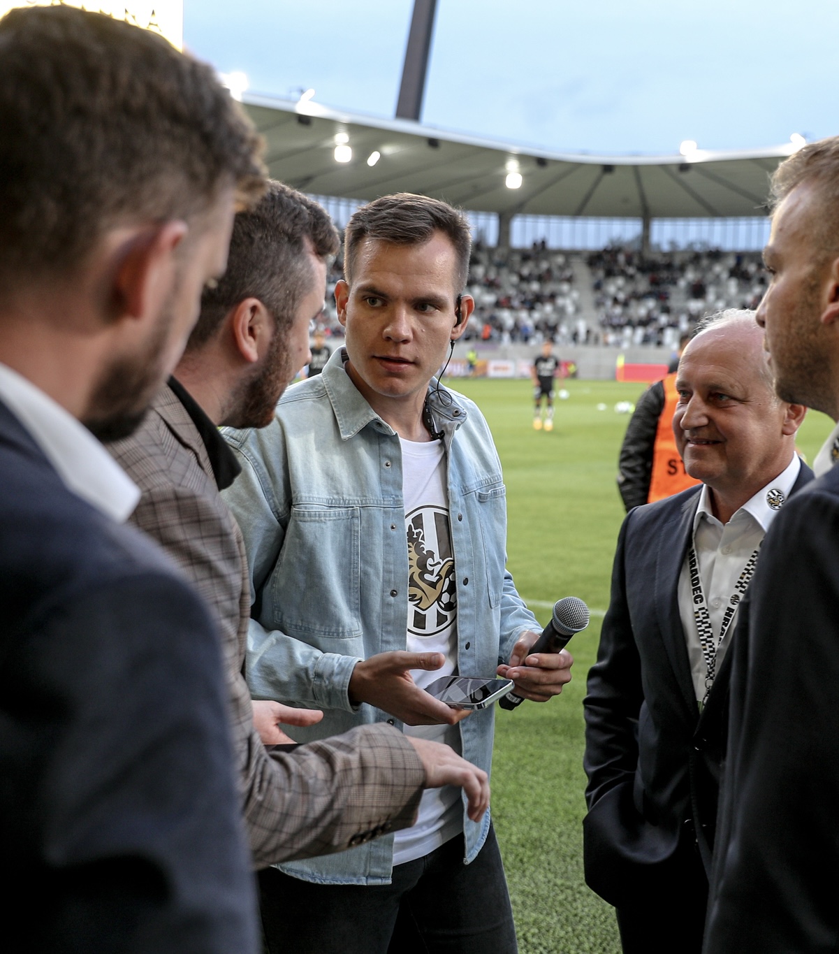 Ondra Novotný - DJ a moderátor foto 3