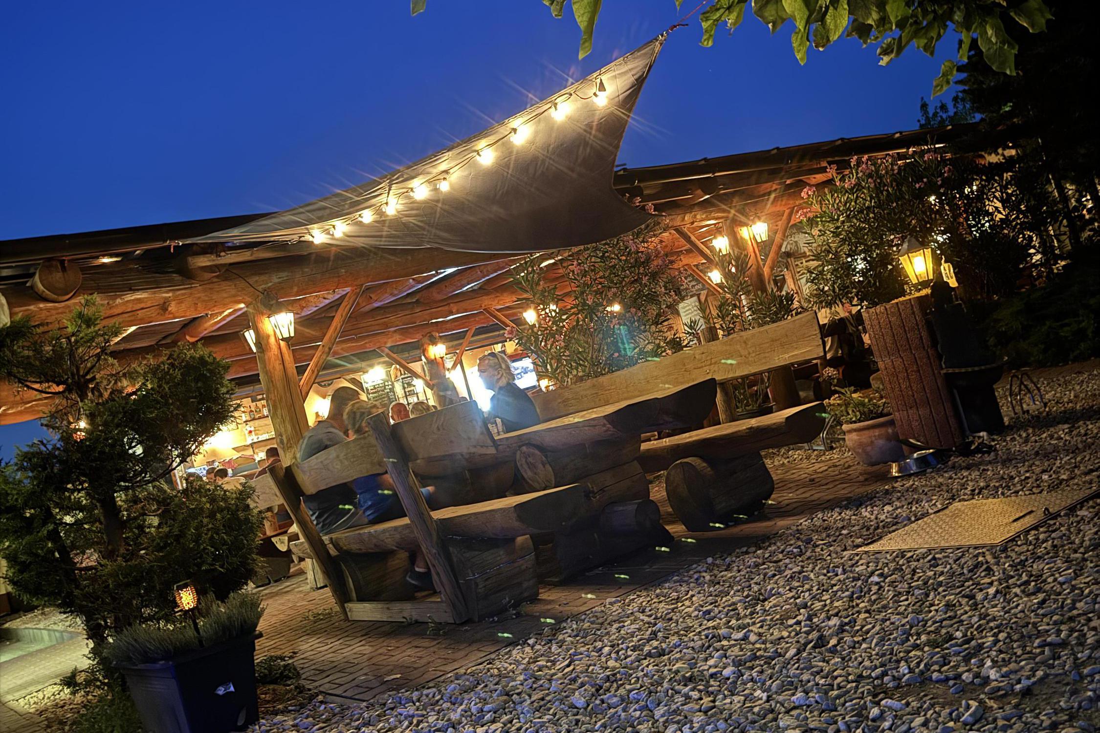 Kometa Pub Pasohlávky