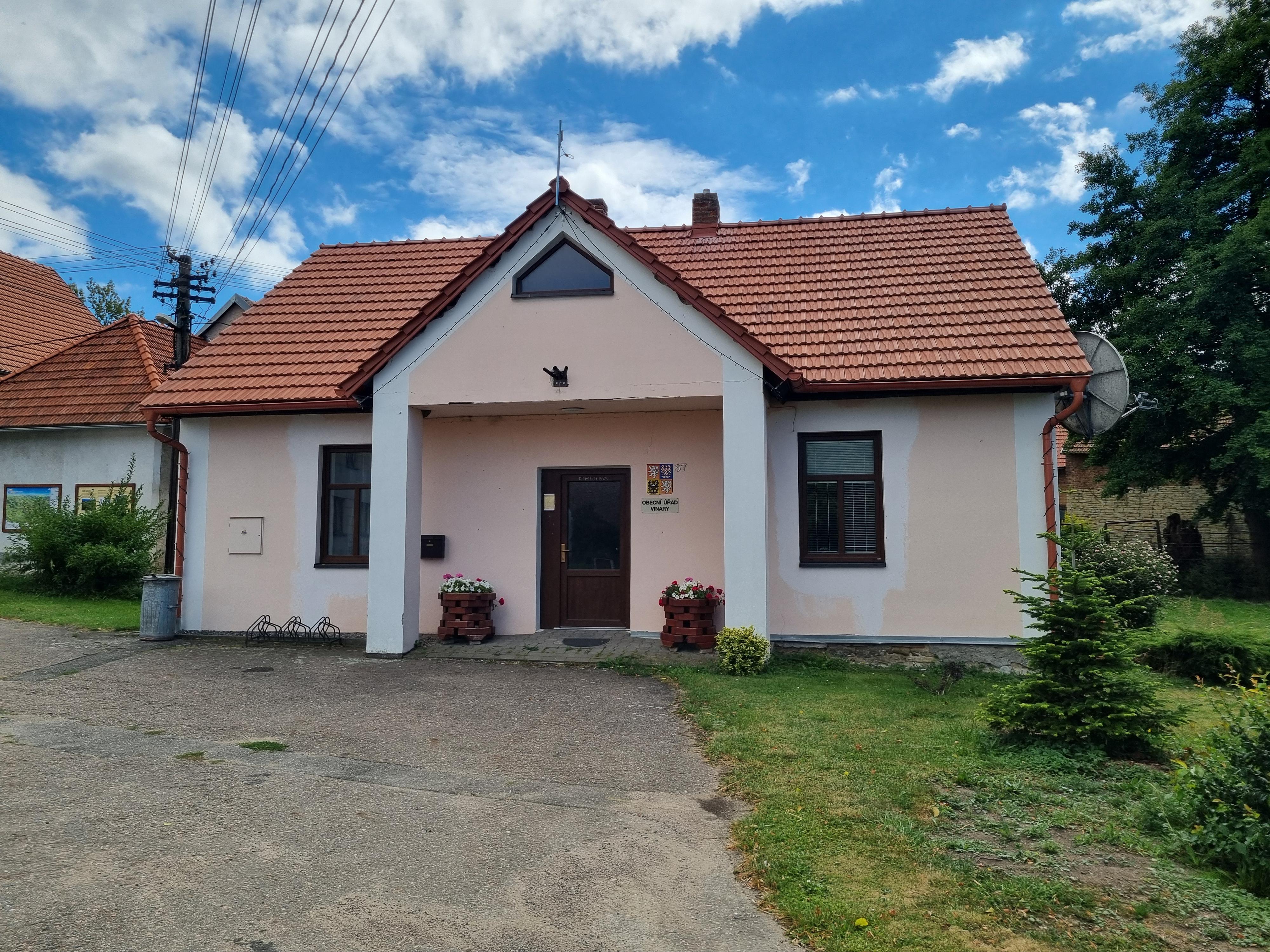 Vinary - obecní úřad