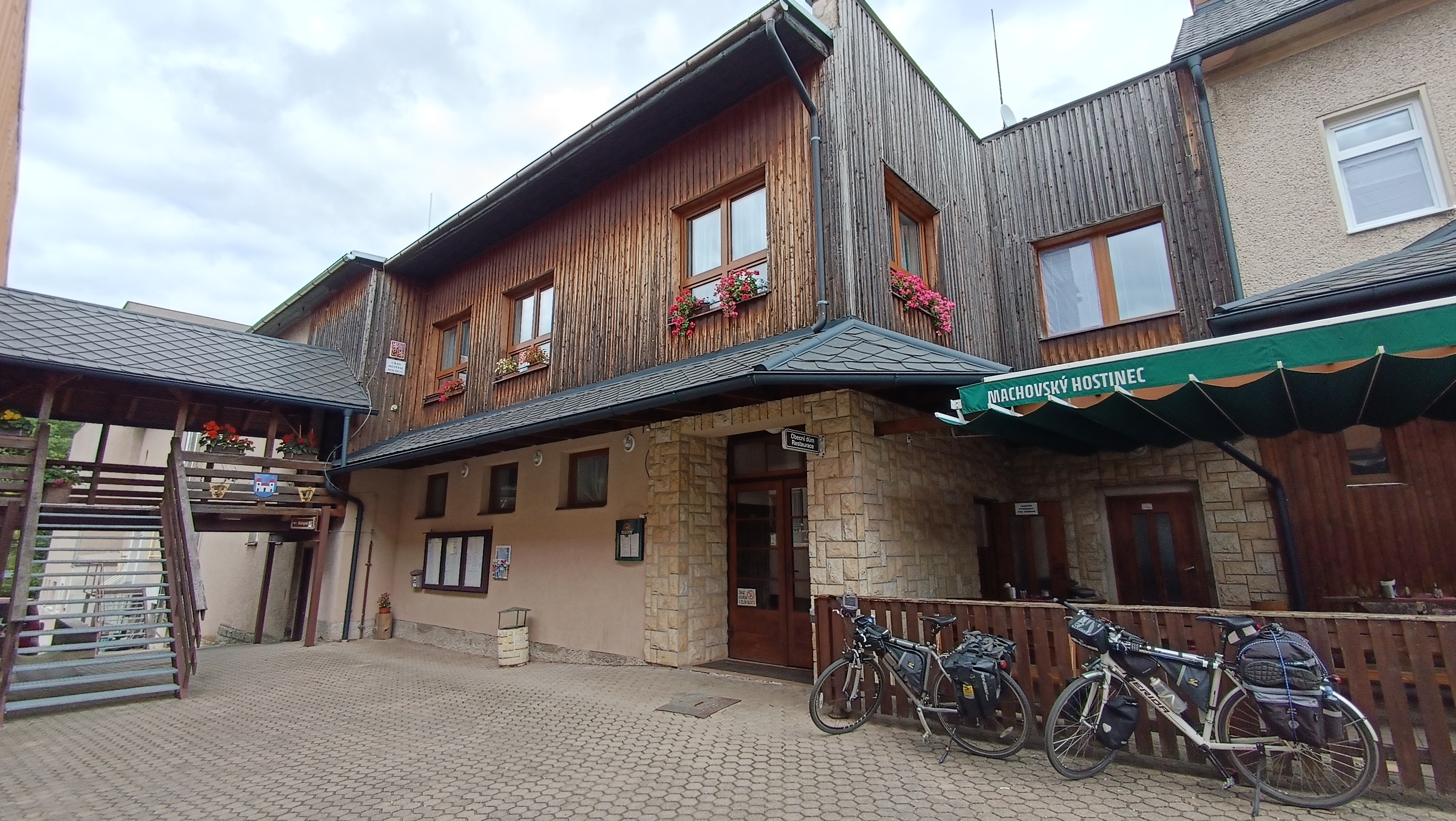 Machov - úřad městyse