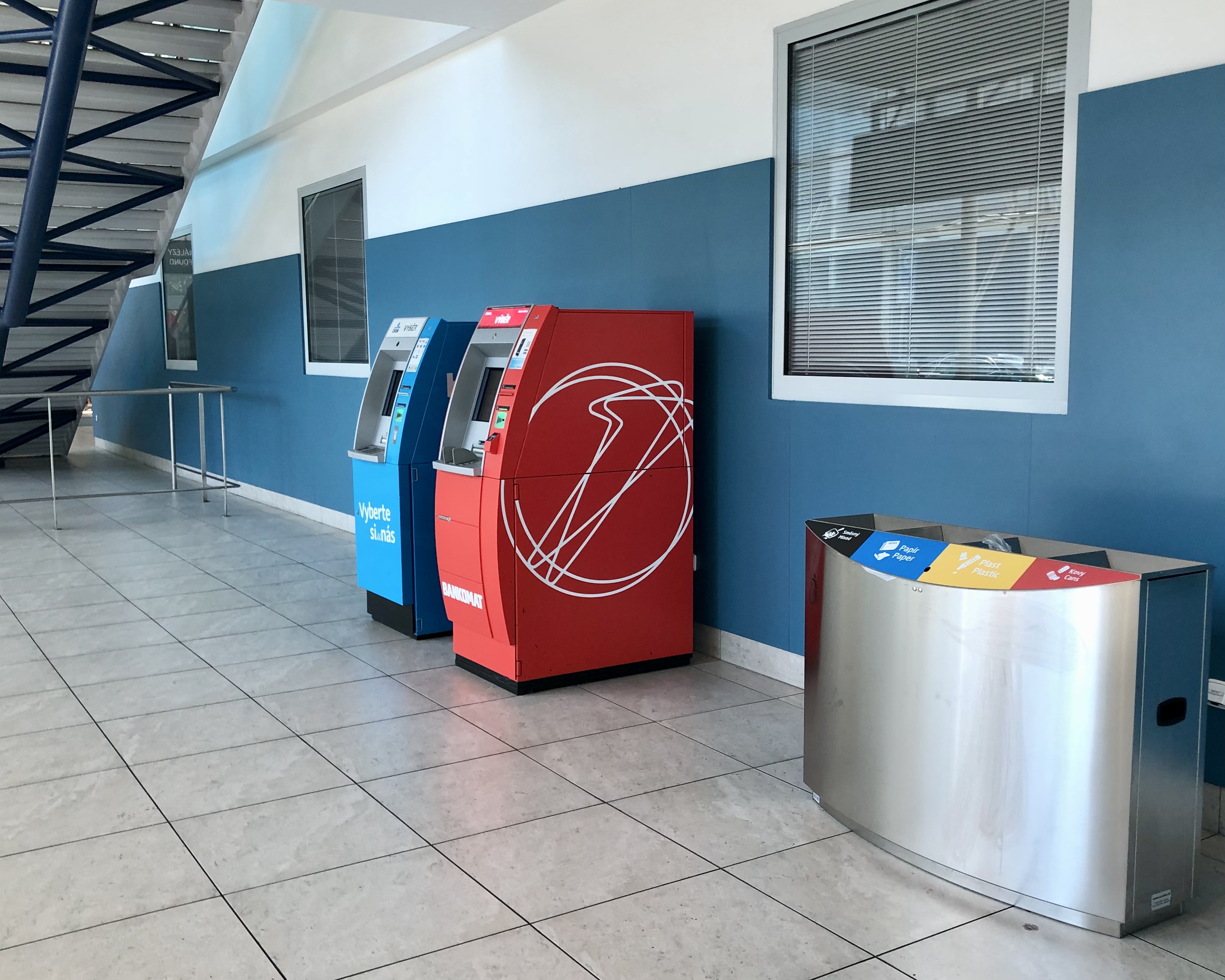 Bankomat ČSOB foto 2