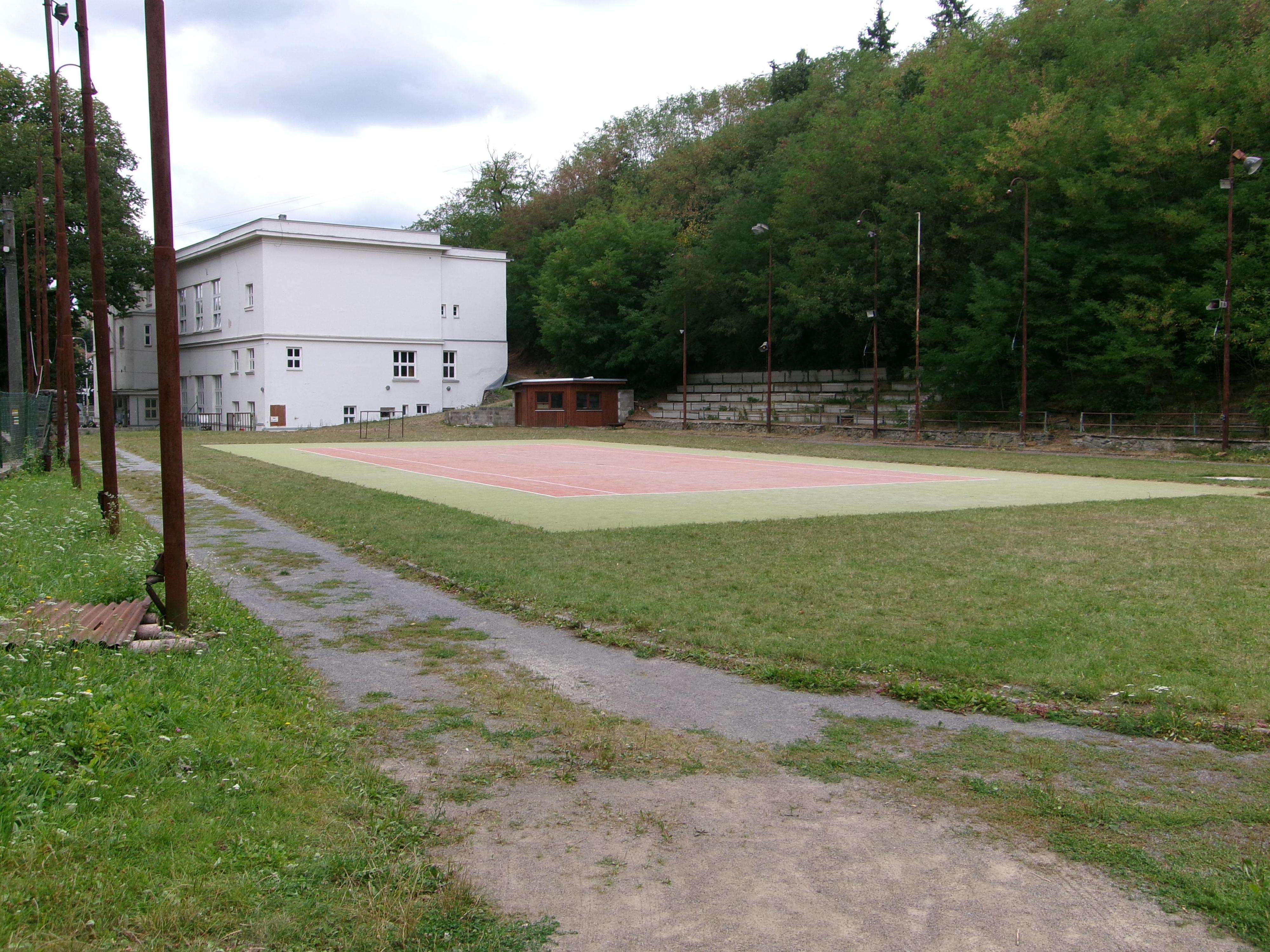 Hřiště za sokolovnou Bílovice nad Svitavou foto 2