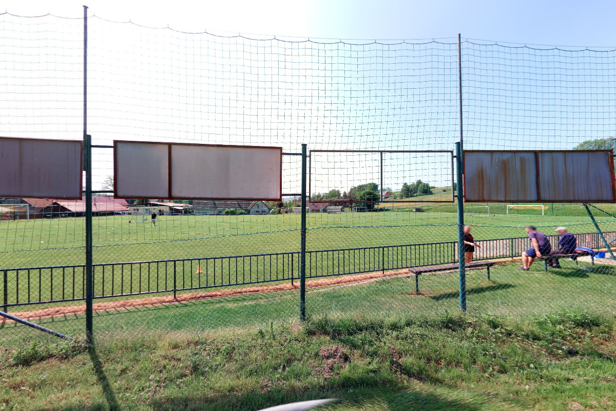 Fotbalové hřiště TJ Sokol Libchavy